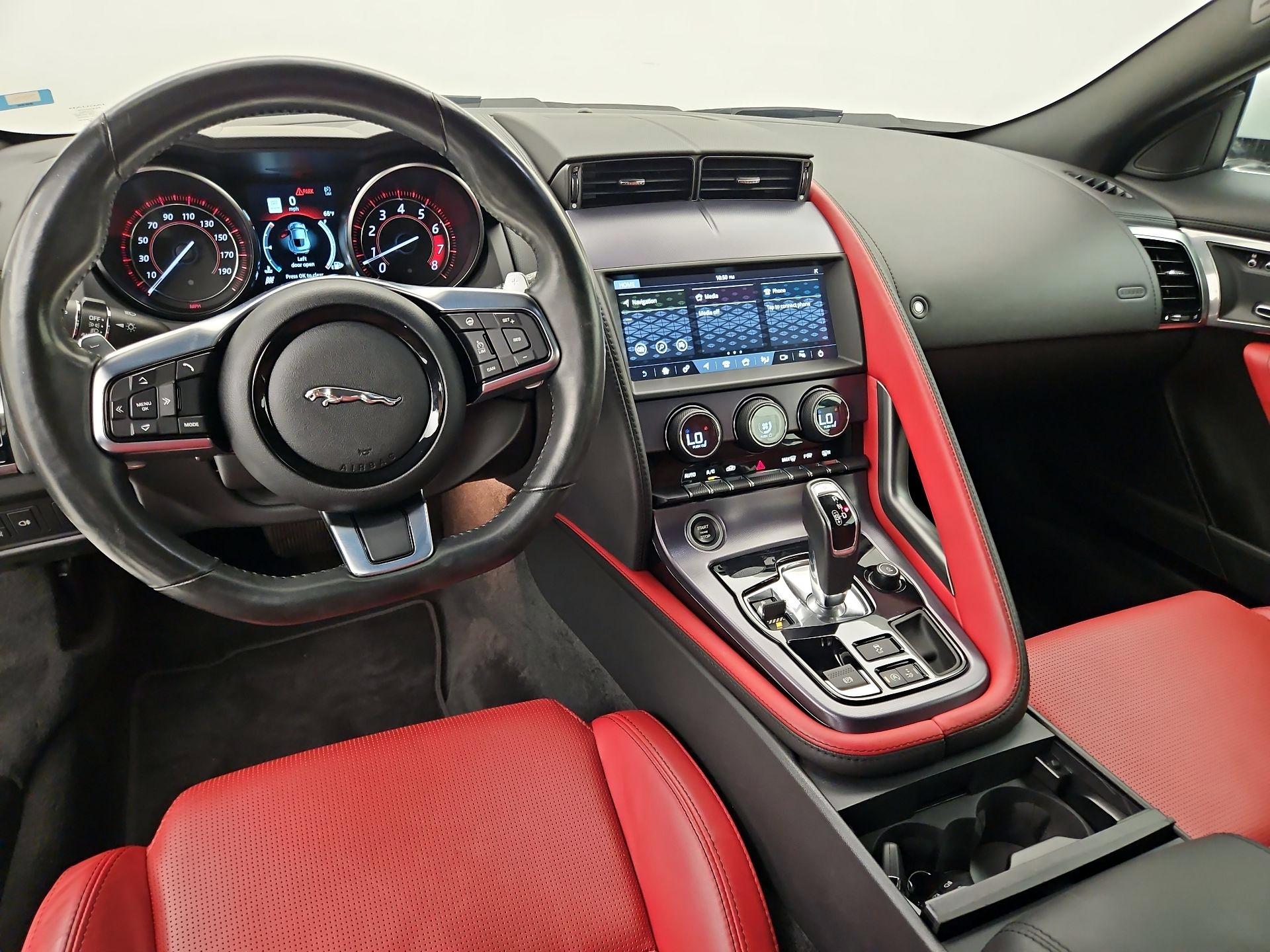 Thumbnail: 2019 Jaguar F-Type - 9