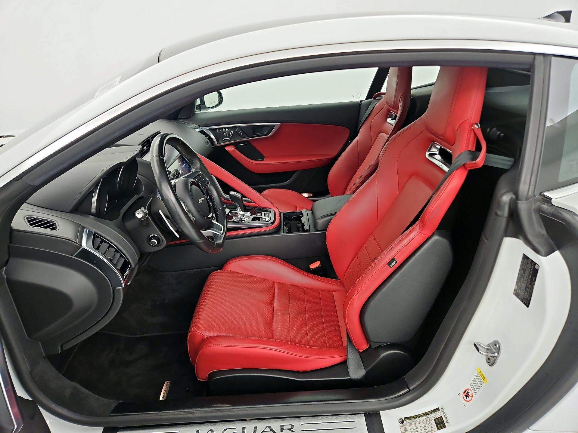 Thumbnail: 2019 Jaguar F-Type - 11