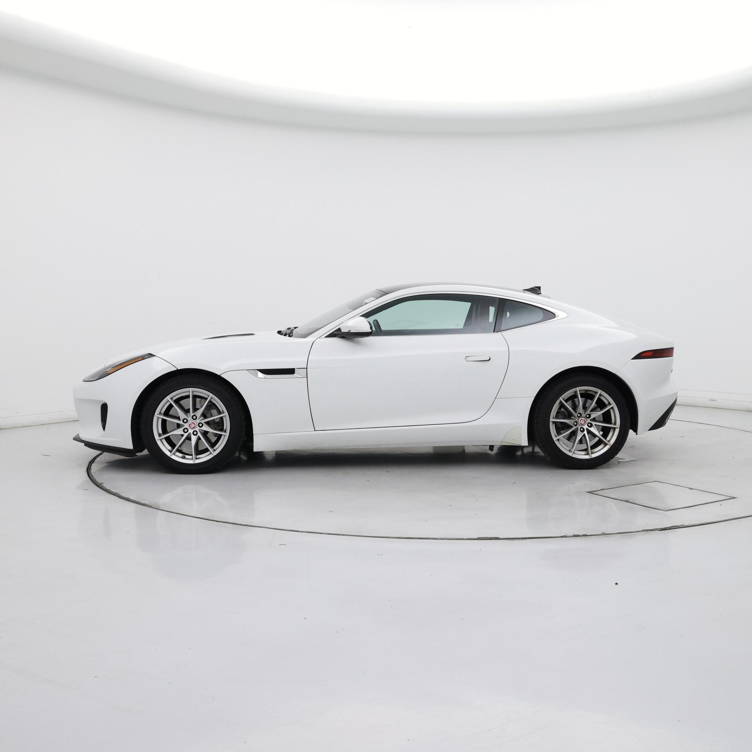 Thumbnail: 2019 Jaguar F-Type - 3