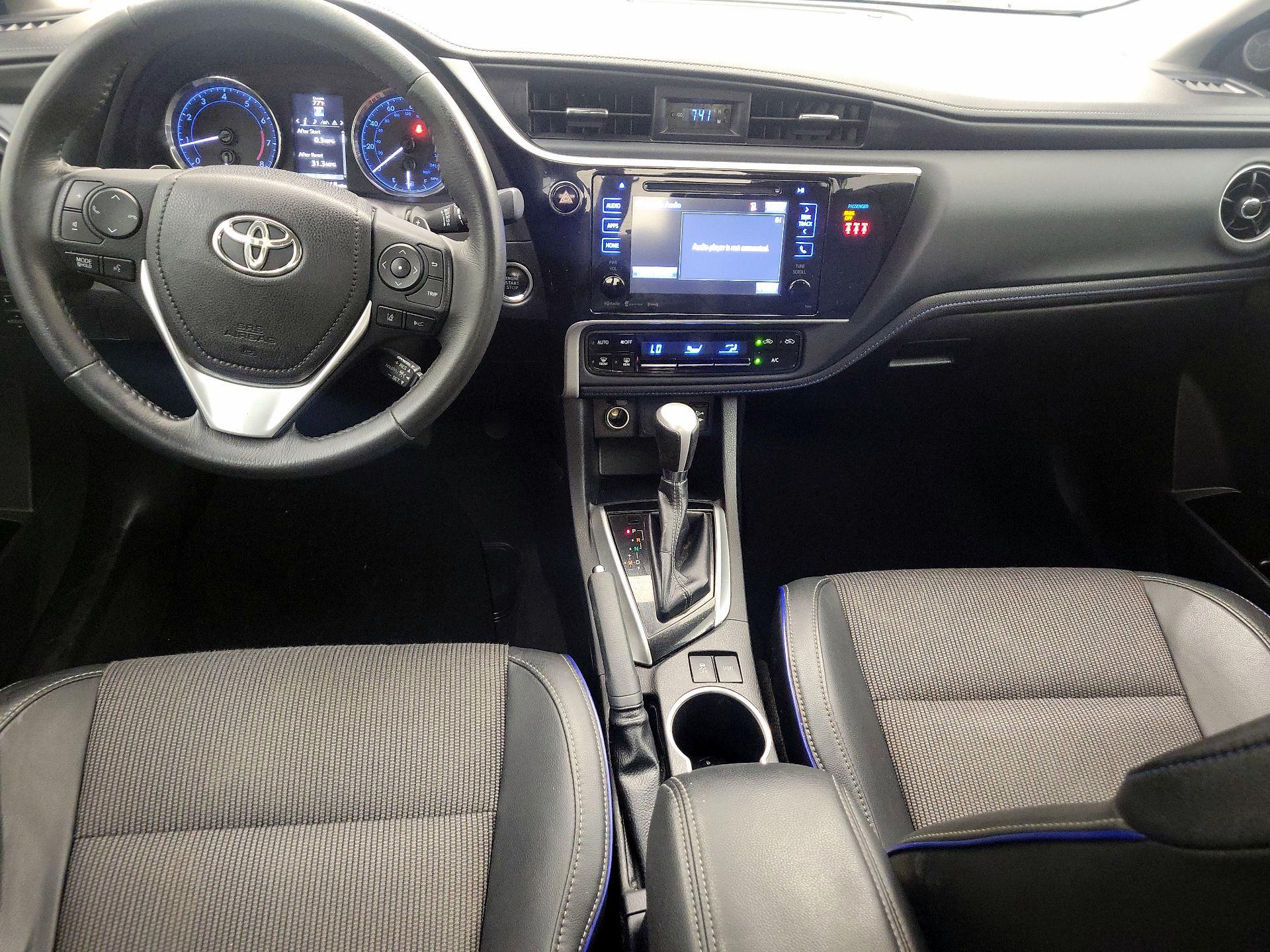 Thumbnail: 2018 Toyota Corolla - 9
