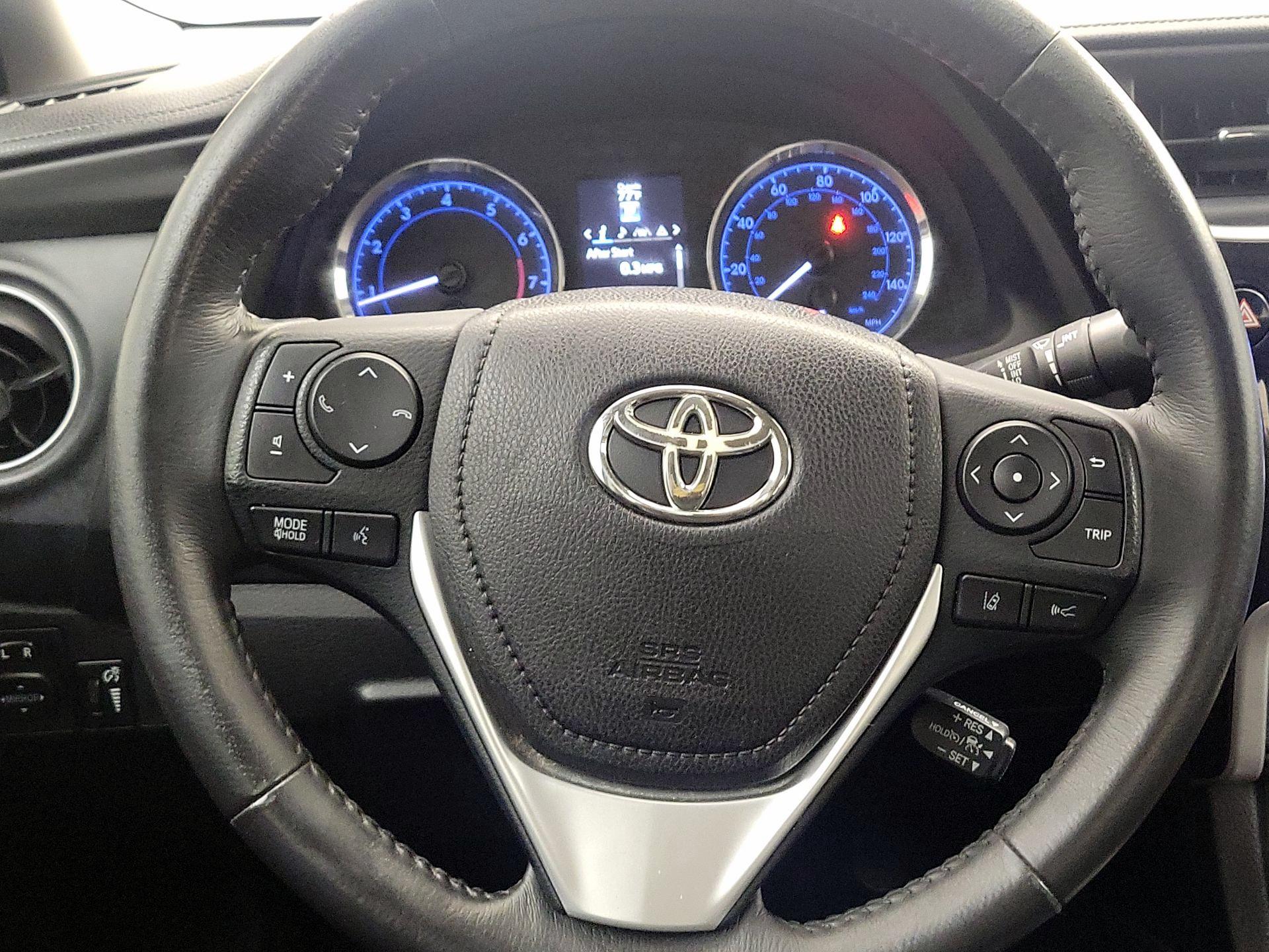 Thumbnail: 2018 Toyota Corolla - 10