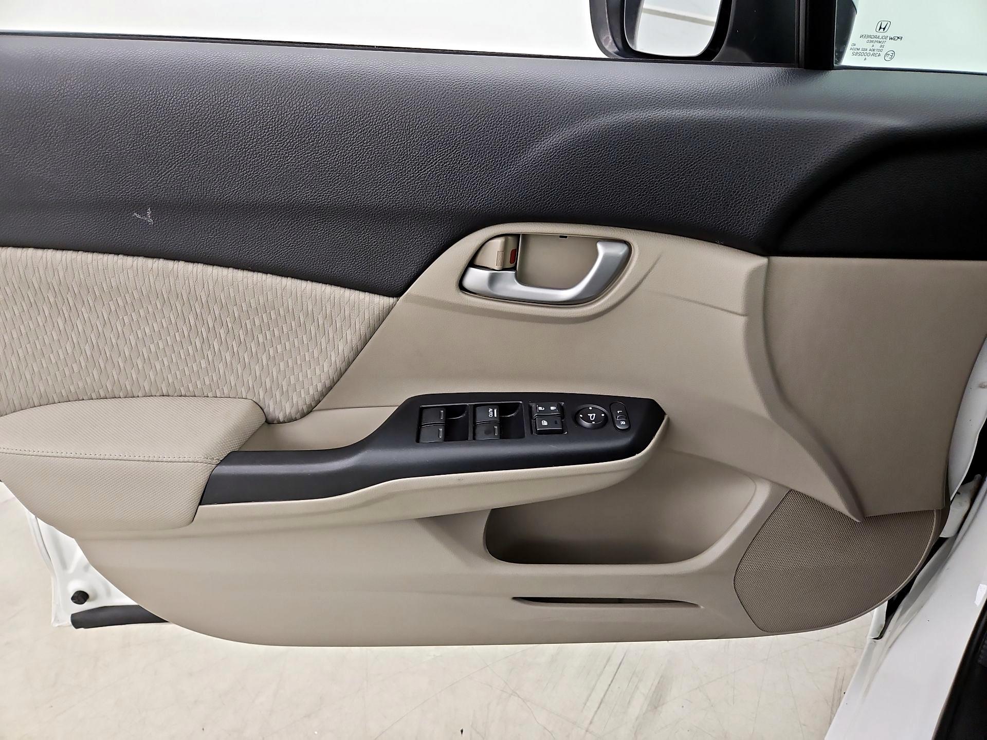 Thumbnail: 2014 Honda Civic - 12