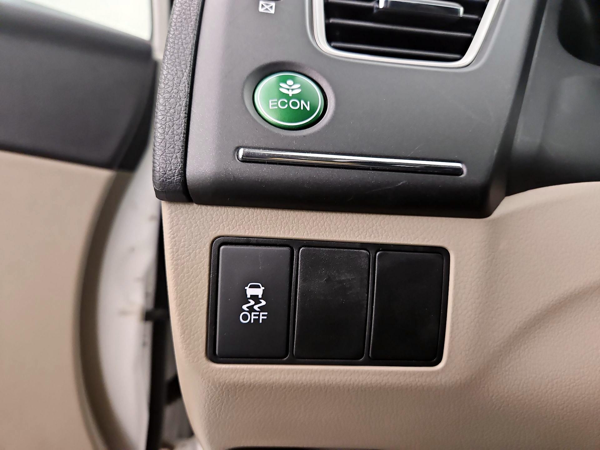 Thumbnail: 2014 Honda Civic - 13
