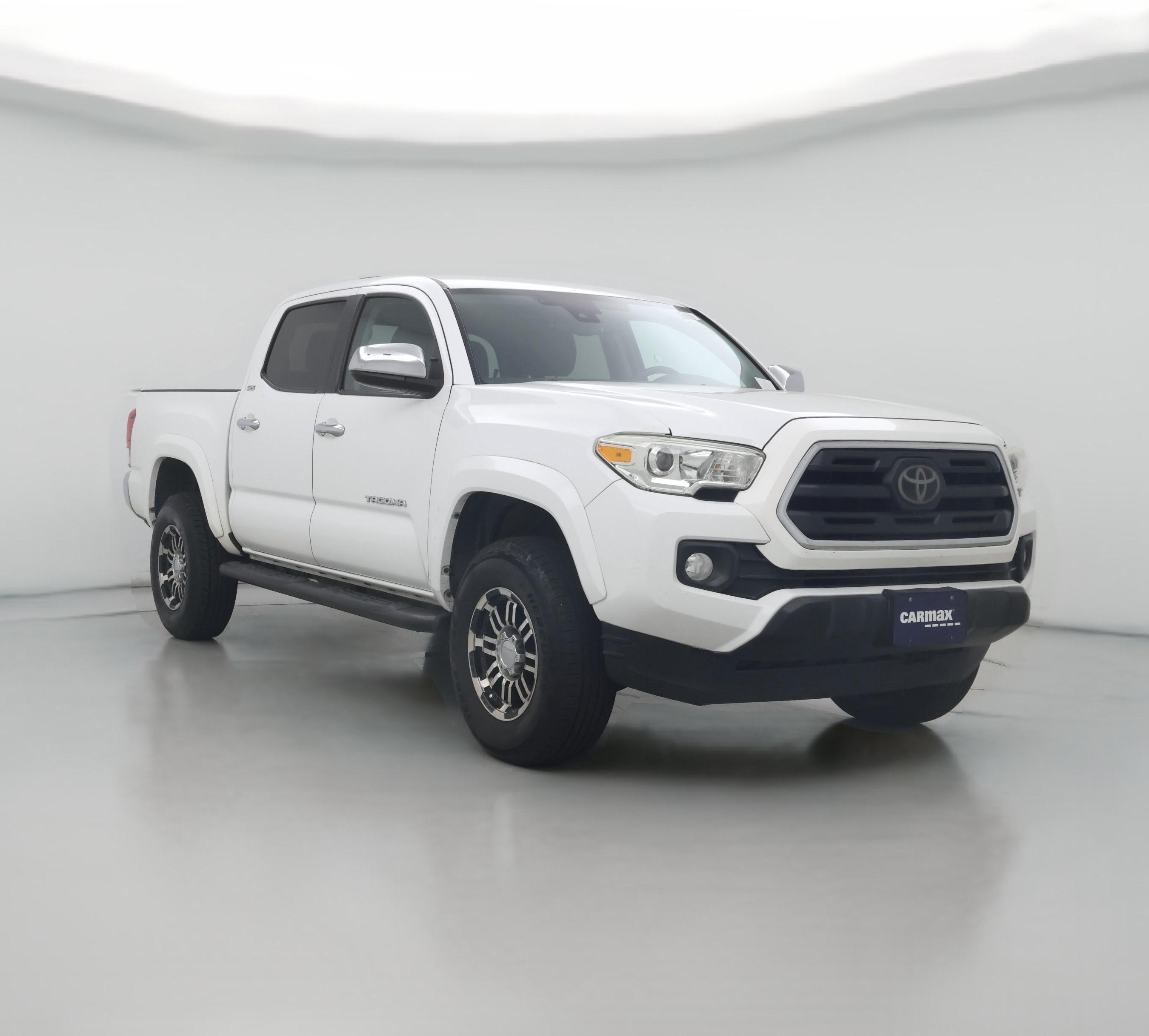 Thumbnail: 2018 Toyota Tacoma - 1