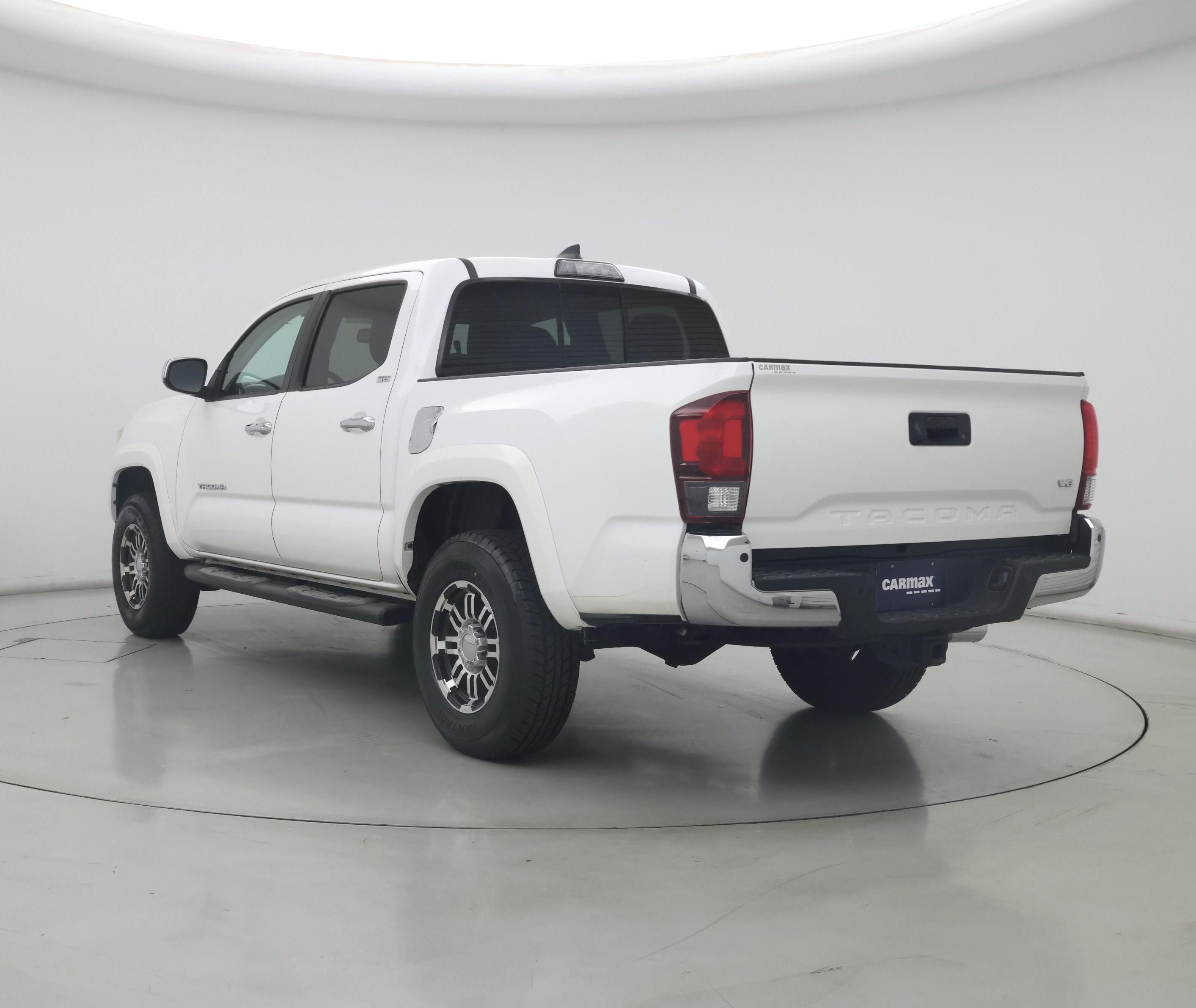 Thumbnail: 2018 Toyota Tacoma - 2