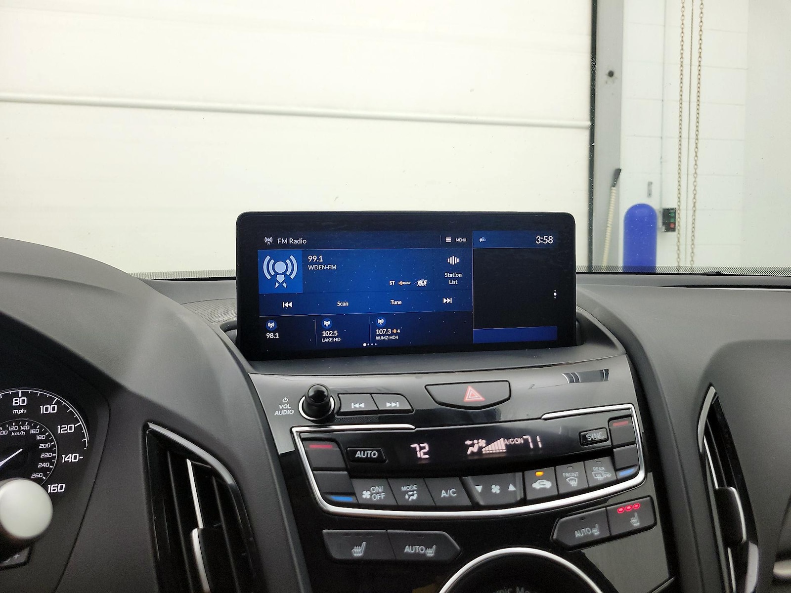2021 Acura RDX Technology Package - Photo 17