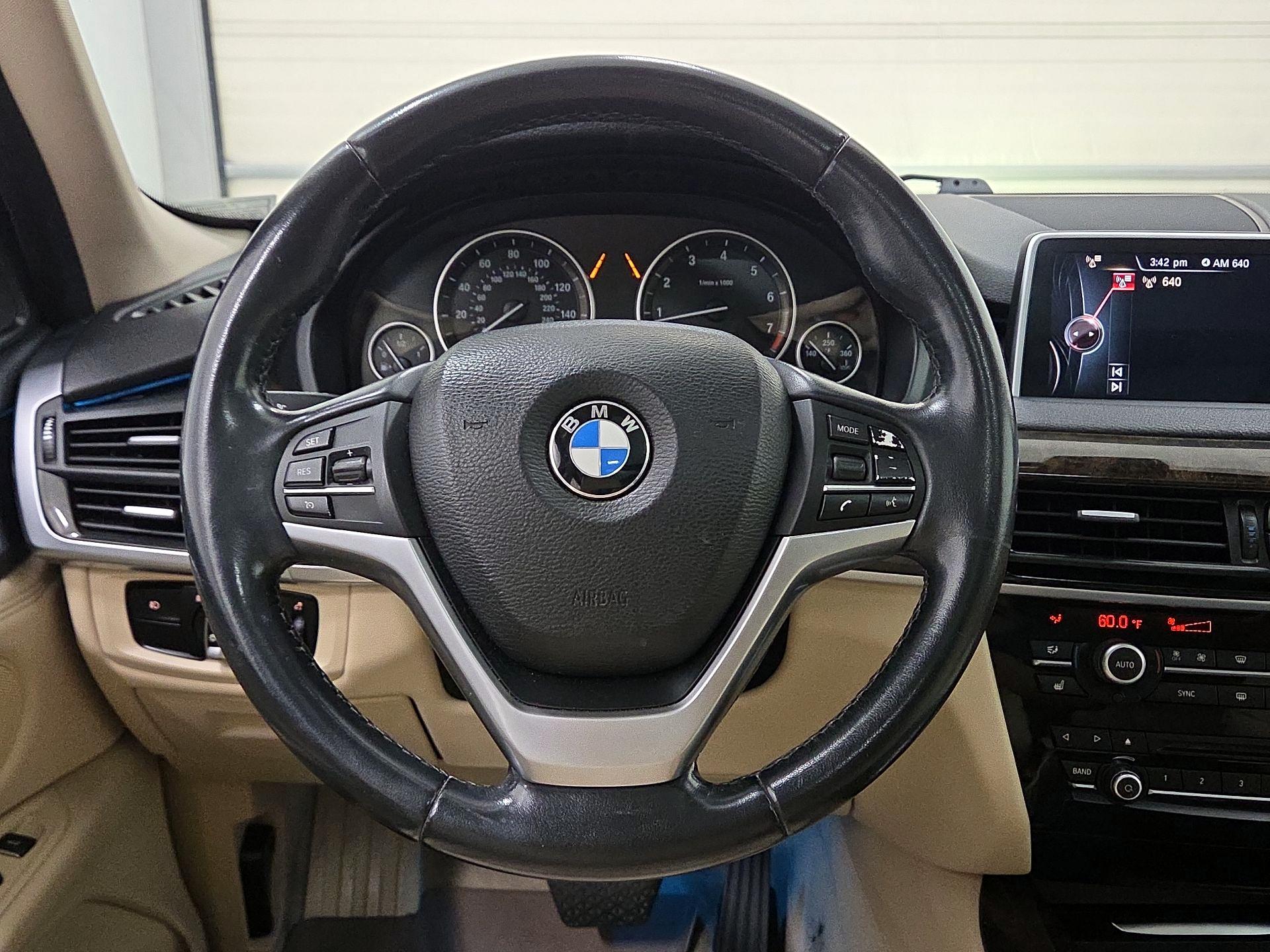 Thumbnail: 2015 BMW X5 - 10
