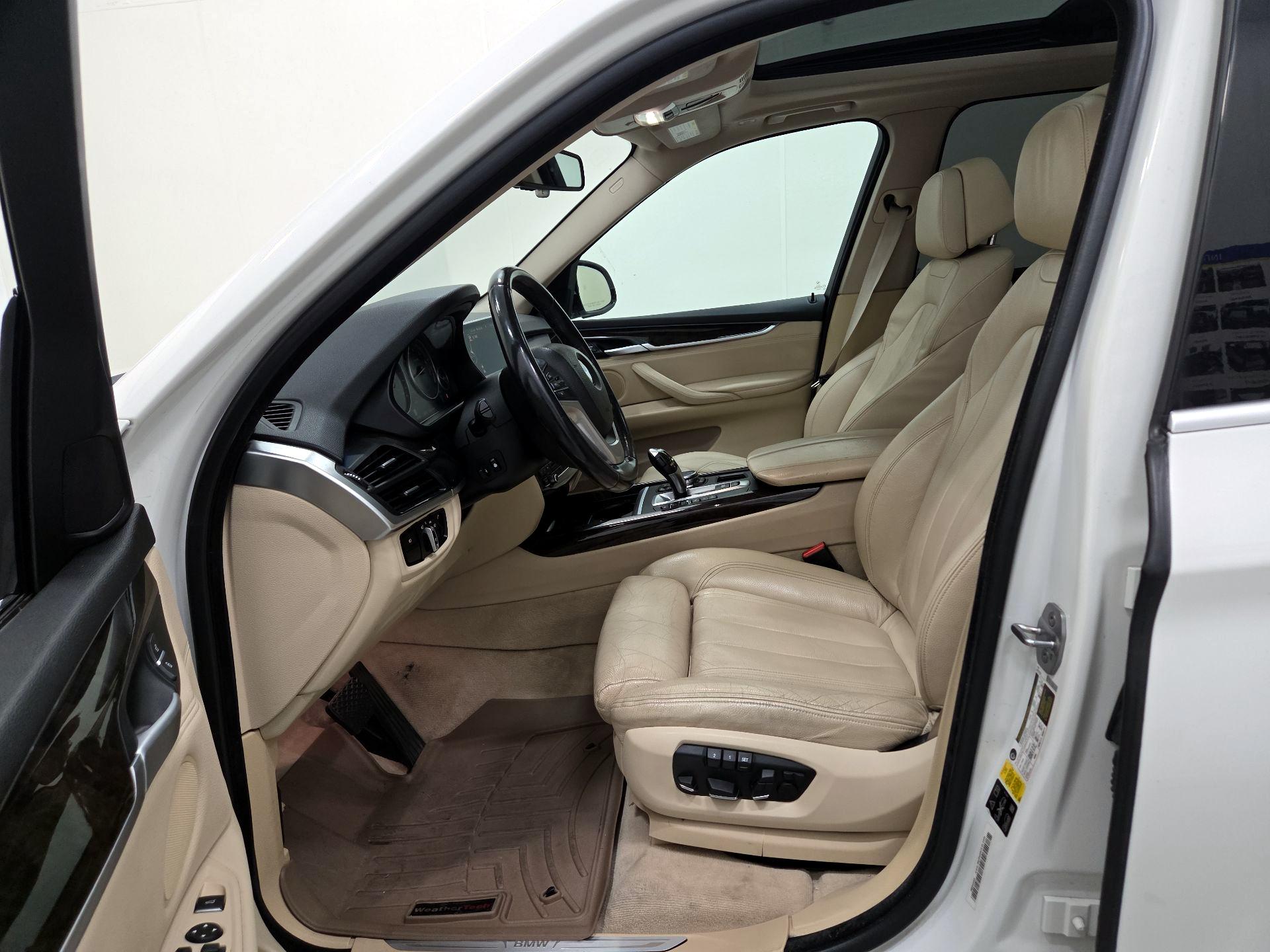 Thumbnail: 2015 BMW X5 - 11
