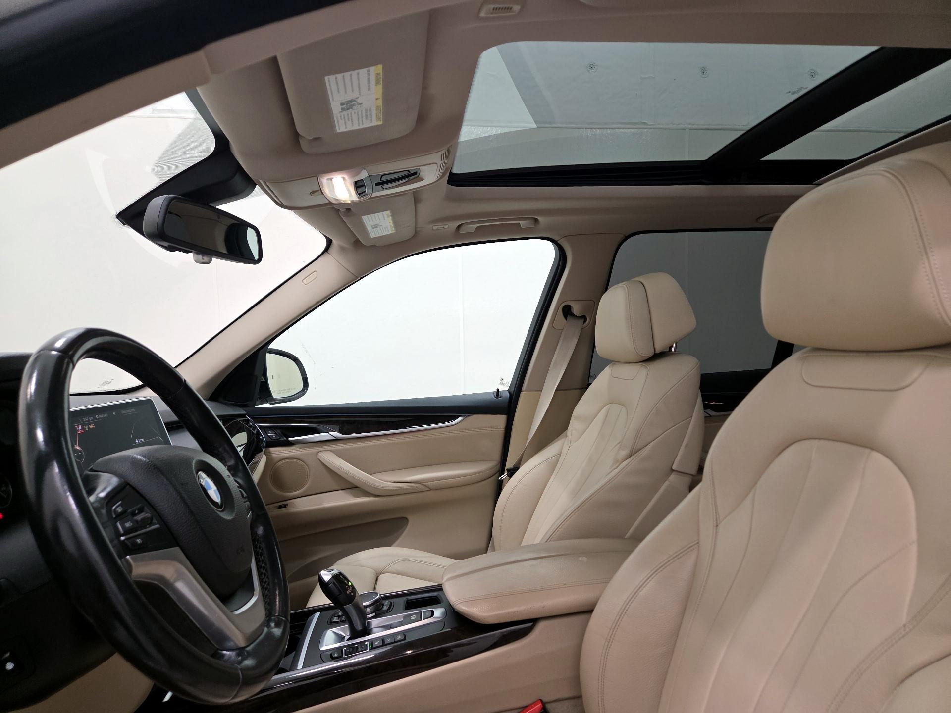 Thumbnail: 2015 BMW X5 - 19