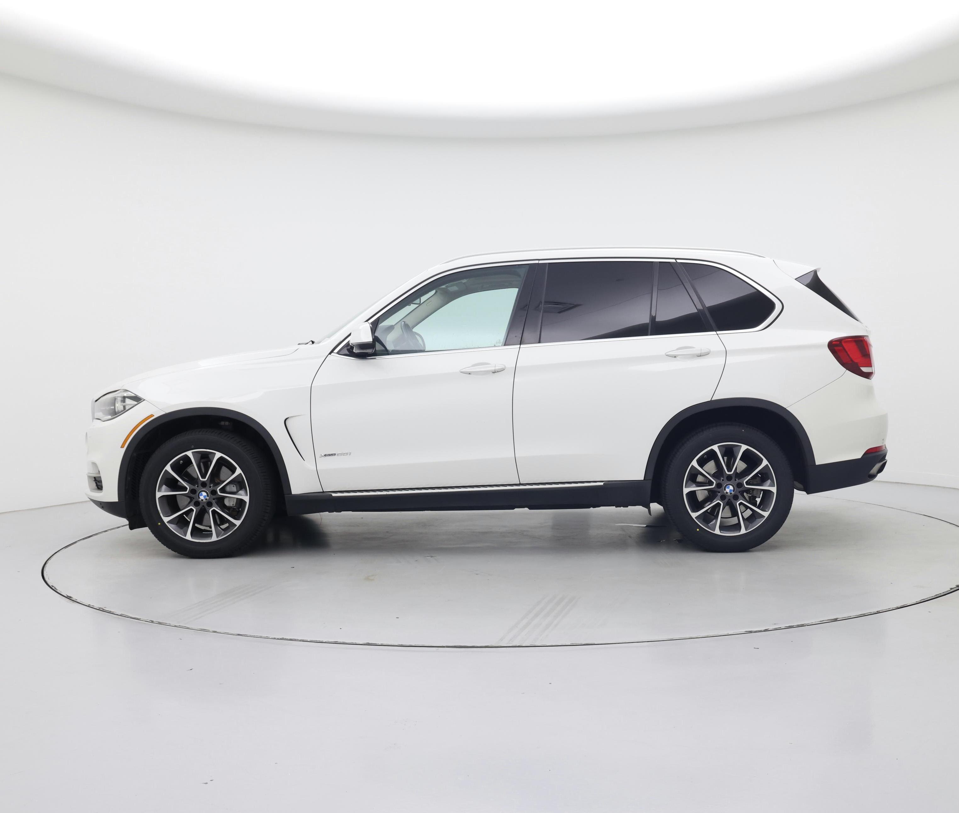 Thumbnail: 2015 BMW X5 - 3