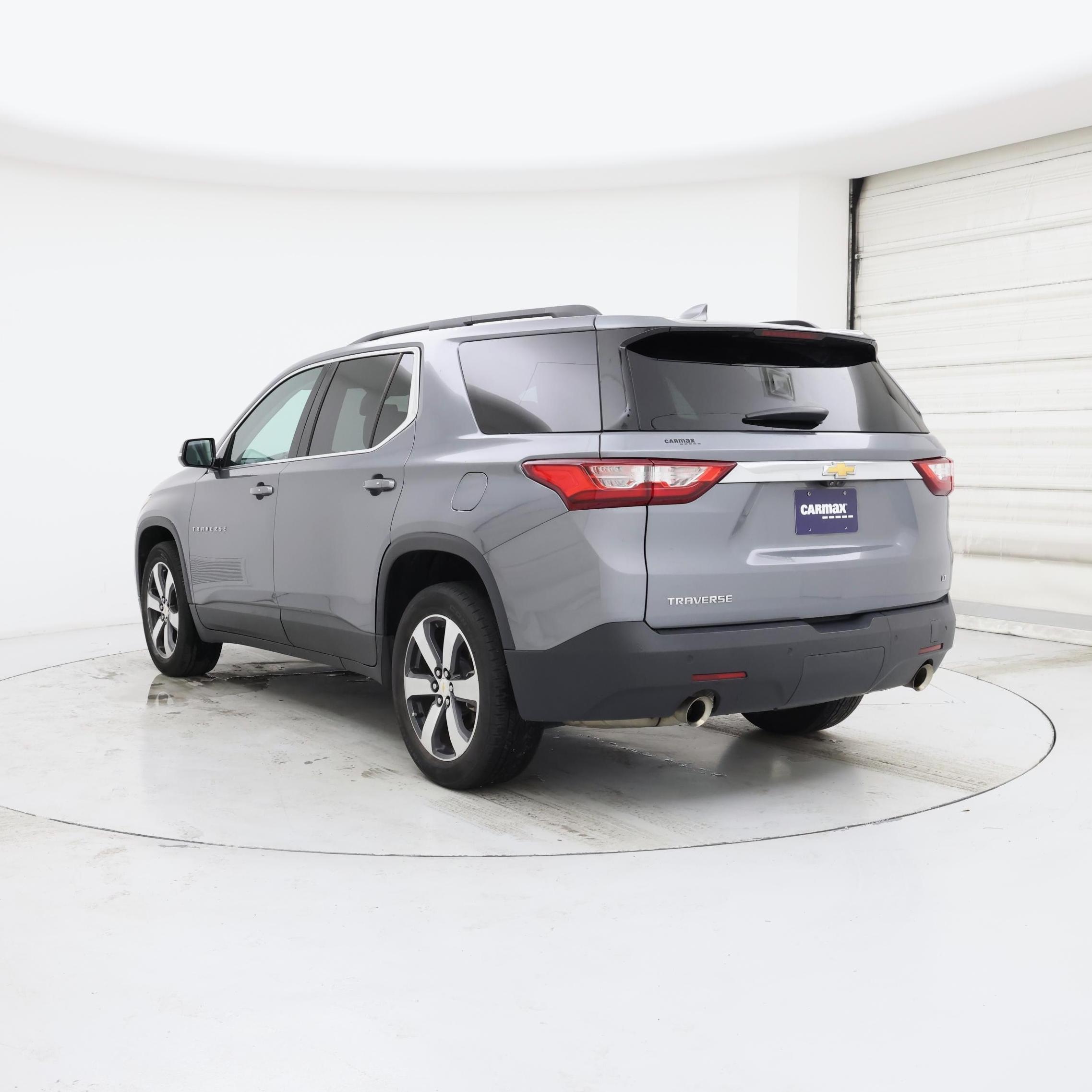 Thumbnail: 2020 Chevrolet Traverse - 2