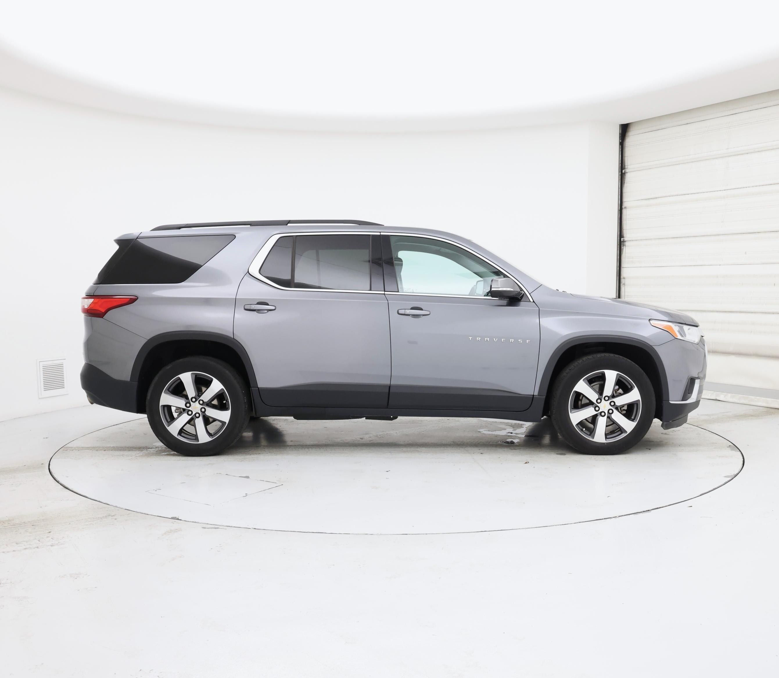 Thumbnail: 2020 Chevrolet Traverse - 7