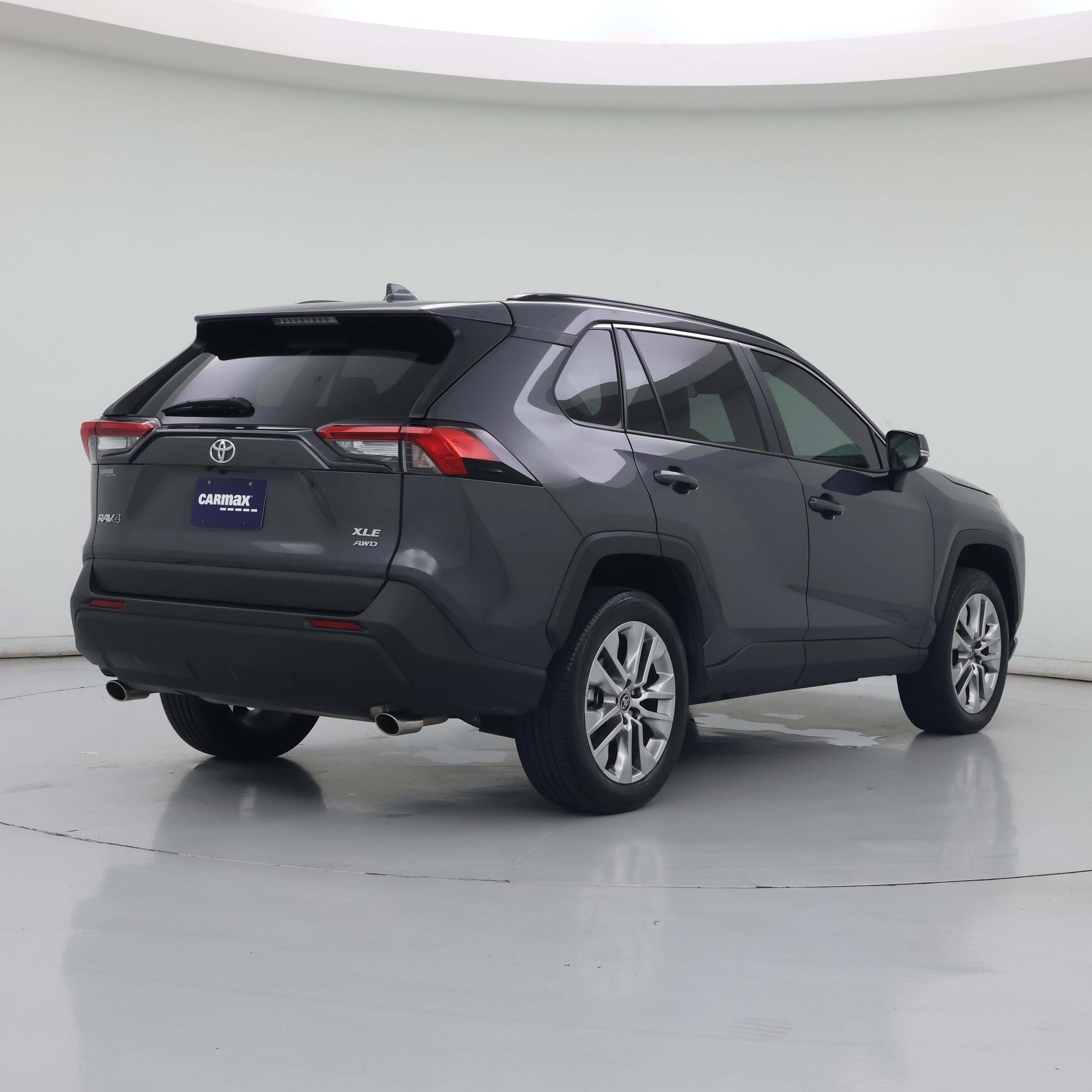 Thumbnail: 2025 Toyota RAV4 - 8