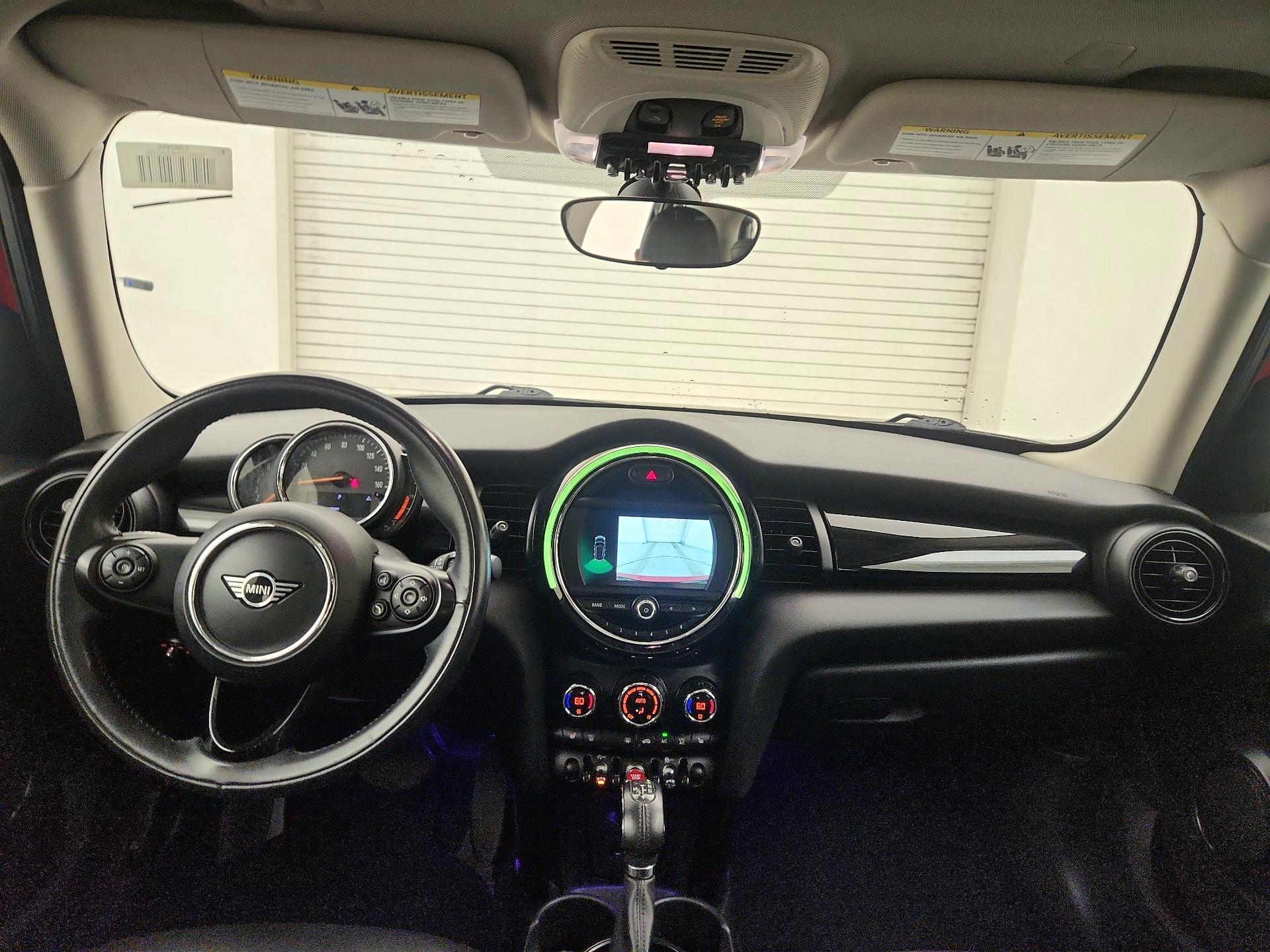 Thumbnail: 2019 MINI Cooper Hardtop - 9