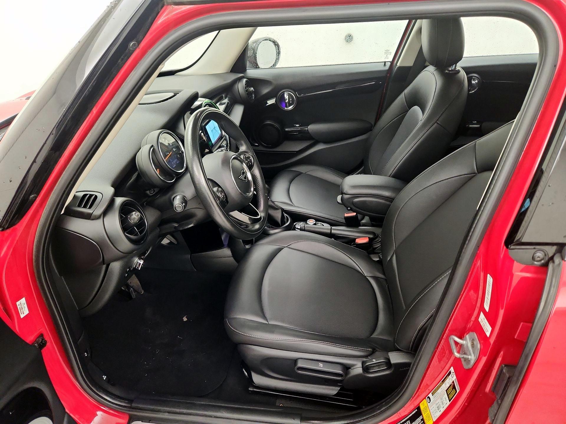 Thumbnail: 2019 MINI Cooper Hardtop - 11