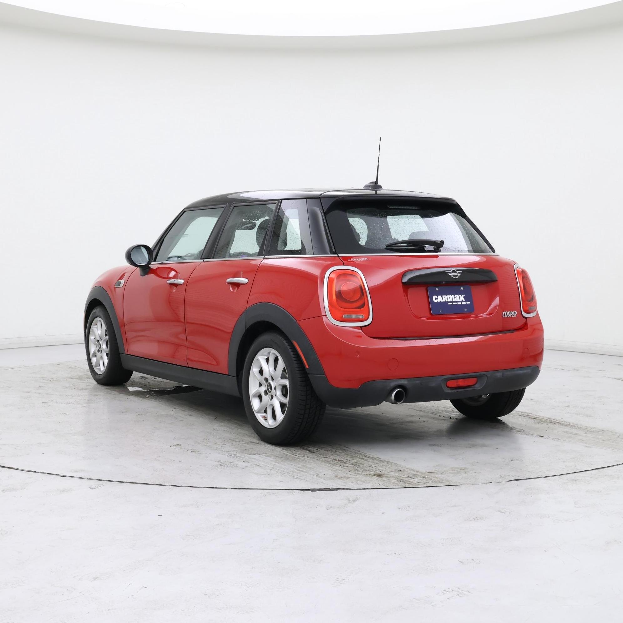 Thumbnail: 2019 MINI Cooper Hardtop - 2