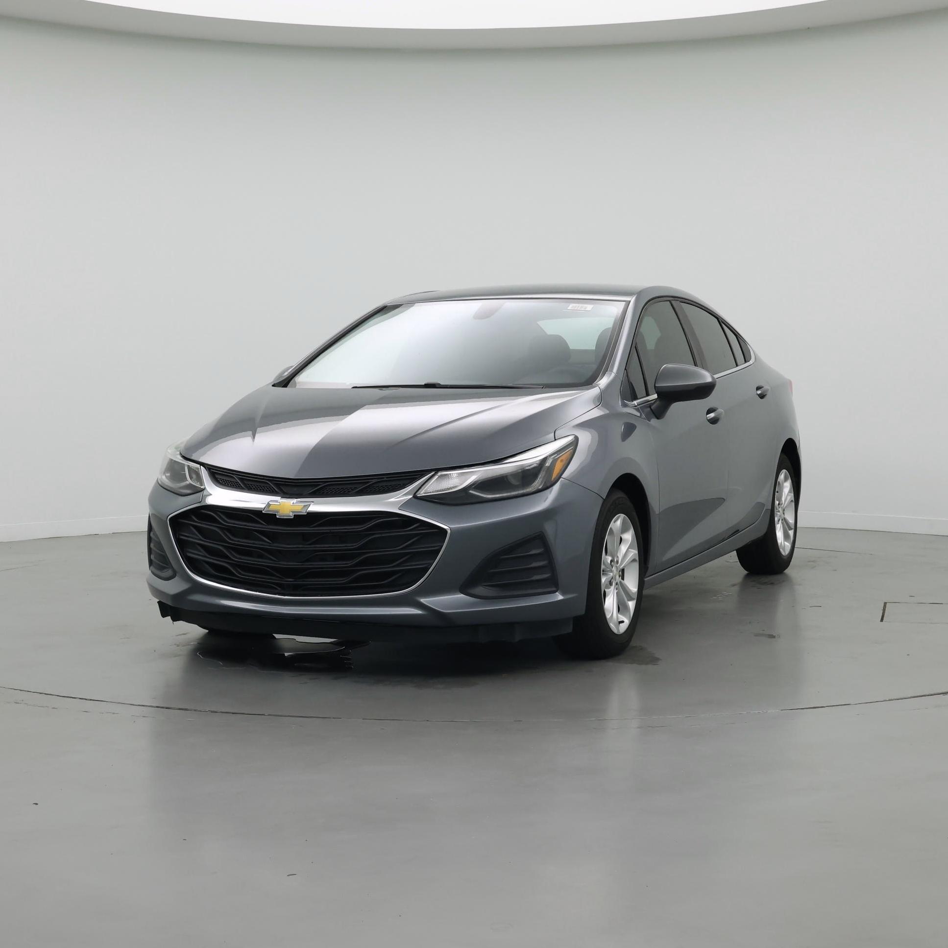Thumbnail: 2019 Chevrolet Cruze - 4