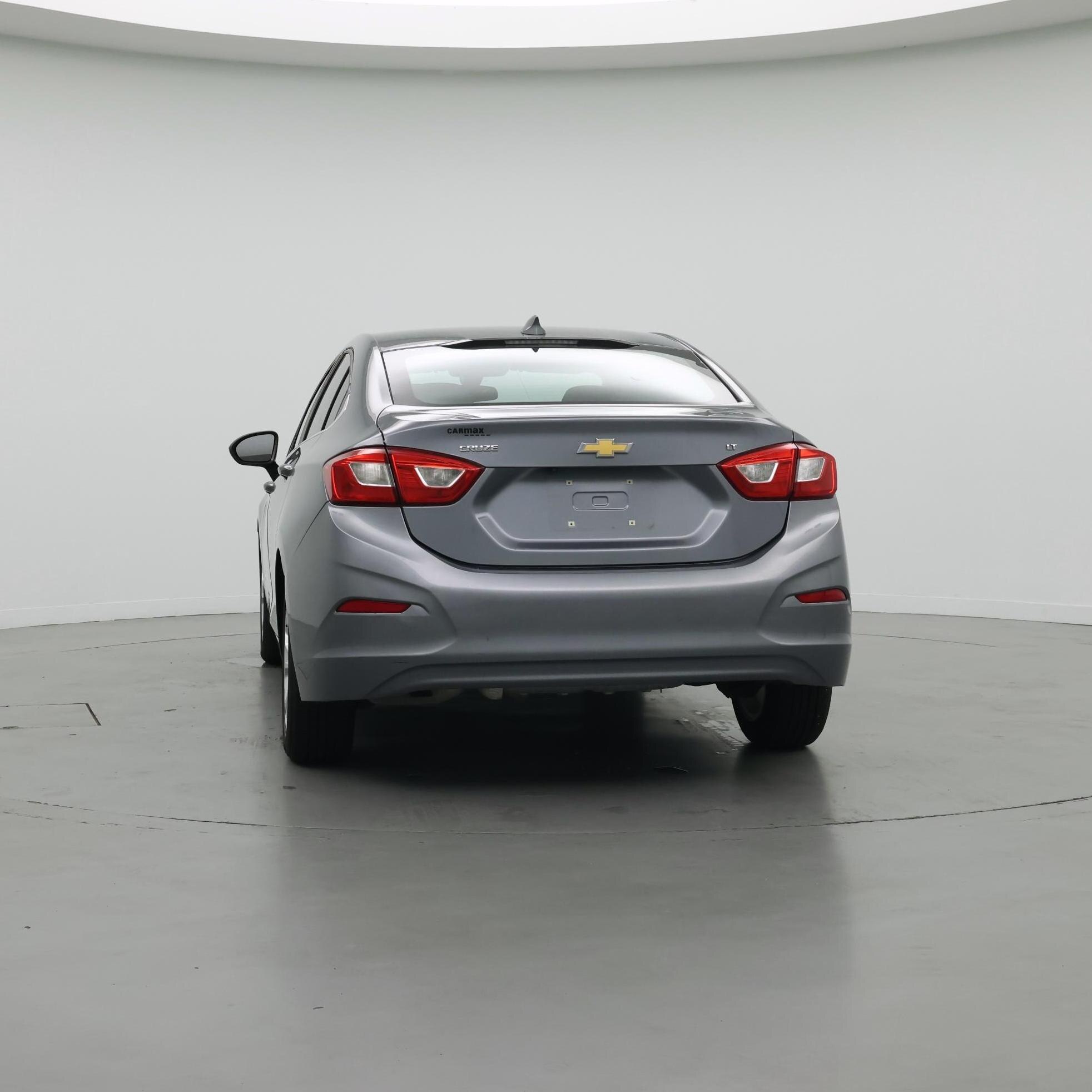 Thumbnail: 2019 Chevrolet Cruze - 6