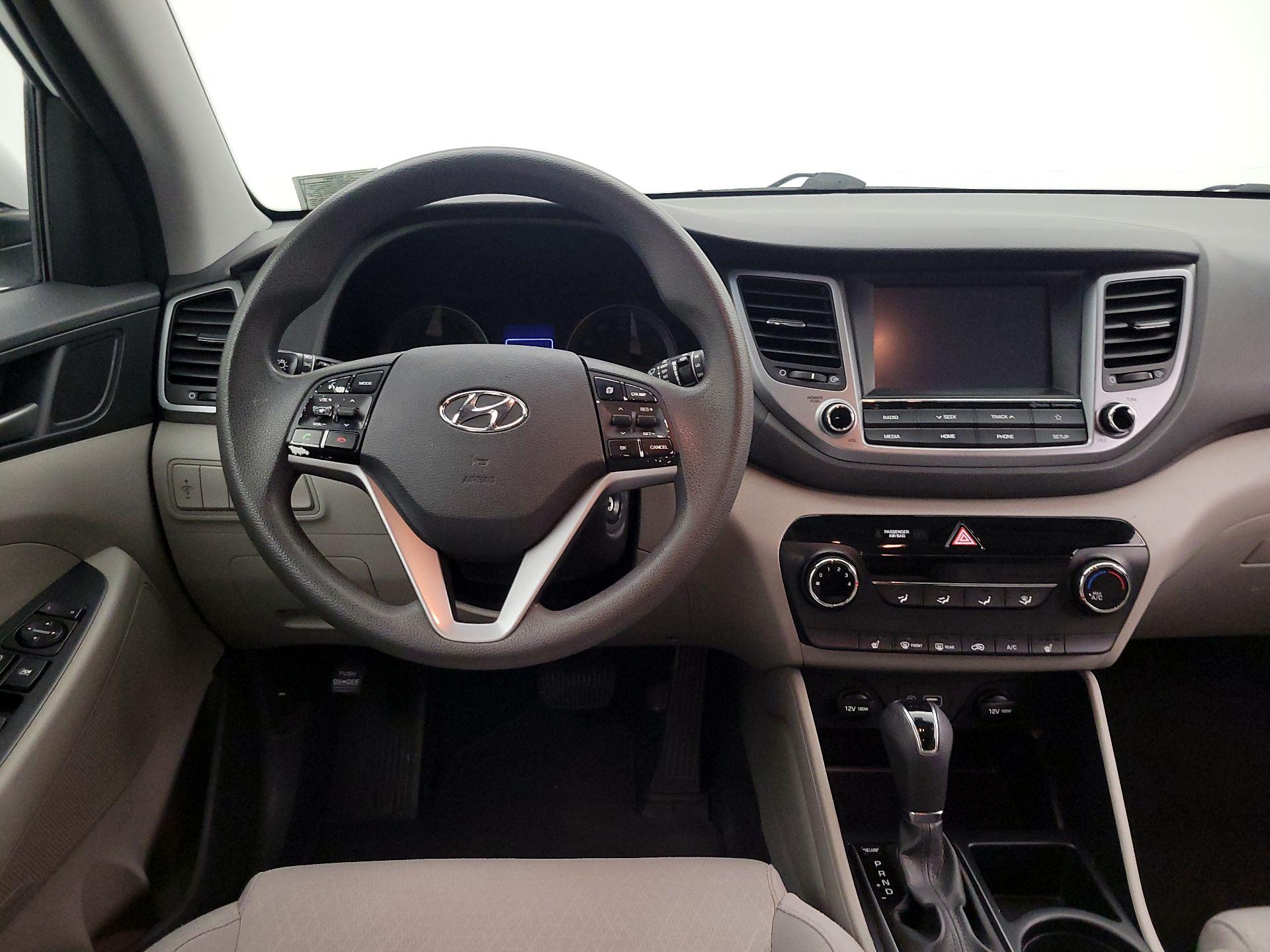 Thumbnail: 2018 Hyundai Tucson - 10
