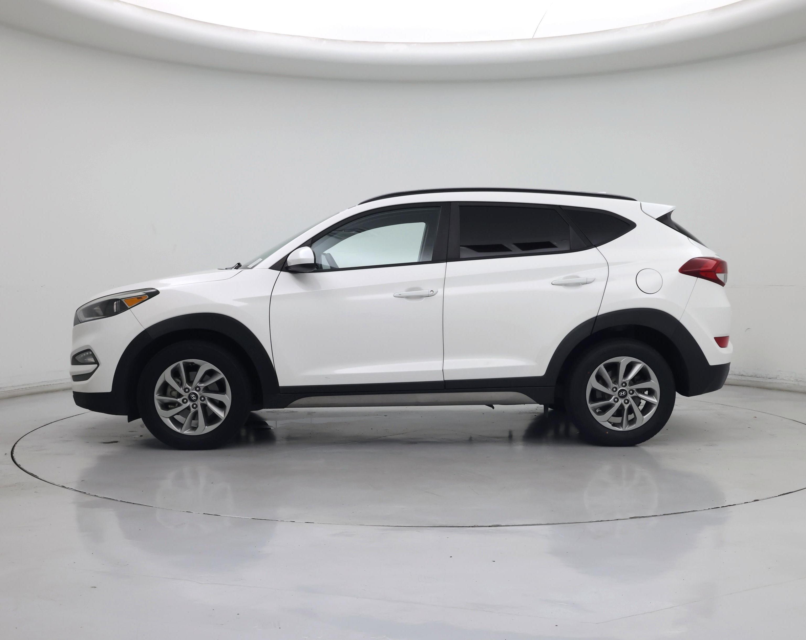 Thumbnail: 2018 Hyundai Tucson - 3