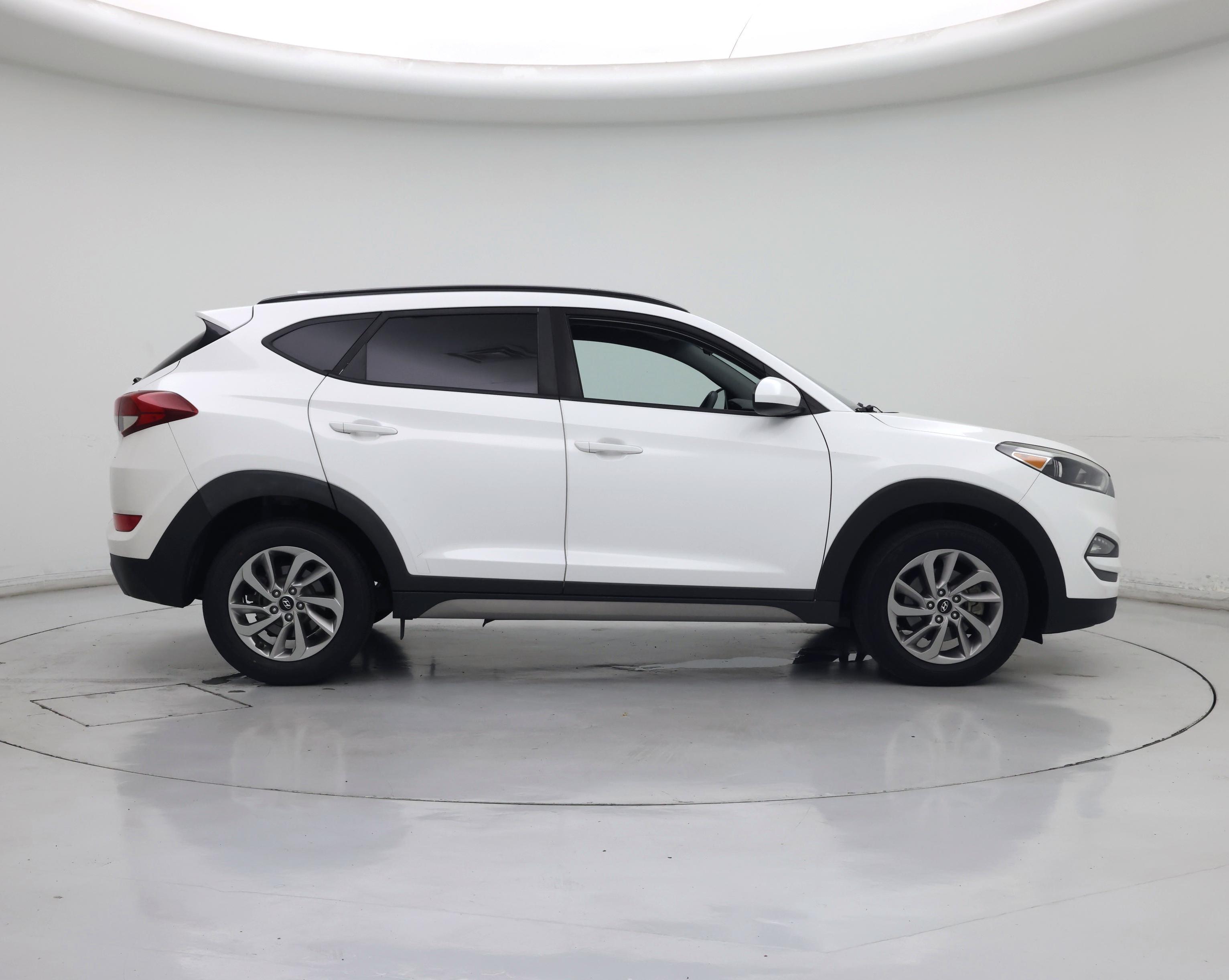 Thumbnail: 2018 Hyundai Tucson - 7