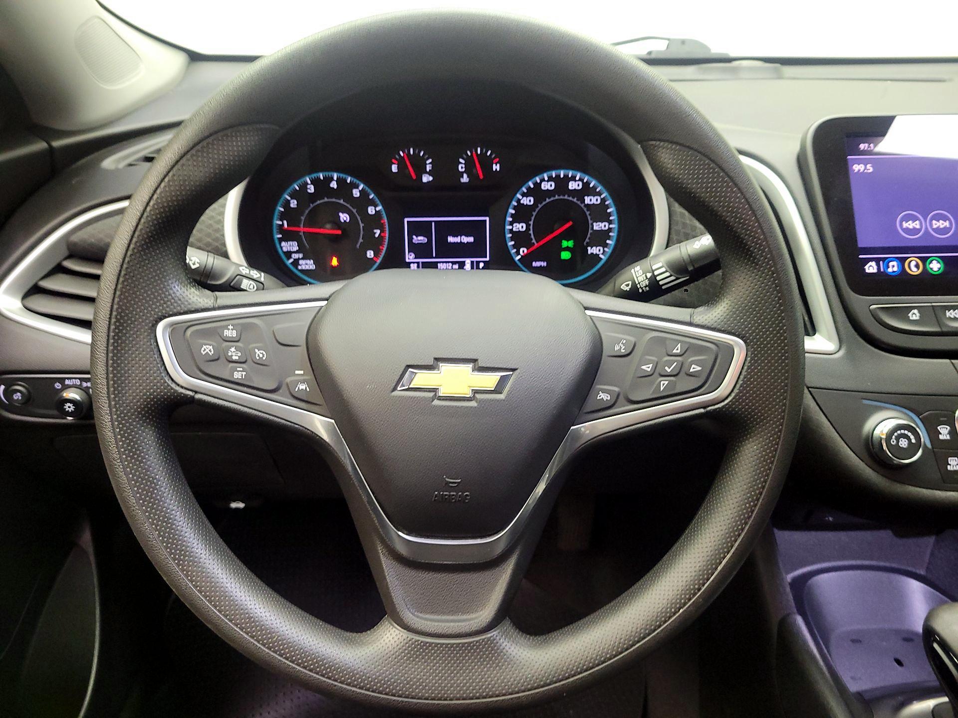 Thumbnail: 2023 Chevrolet Malibu - 10