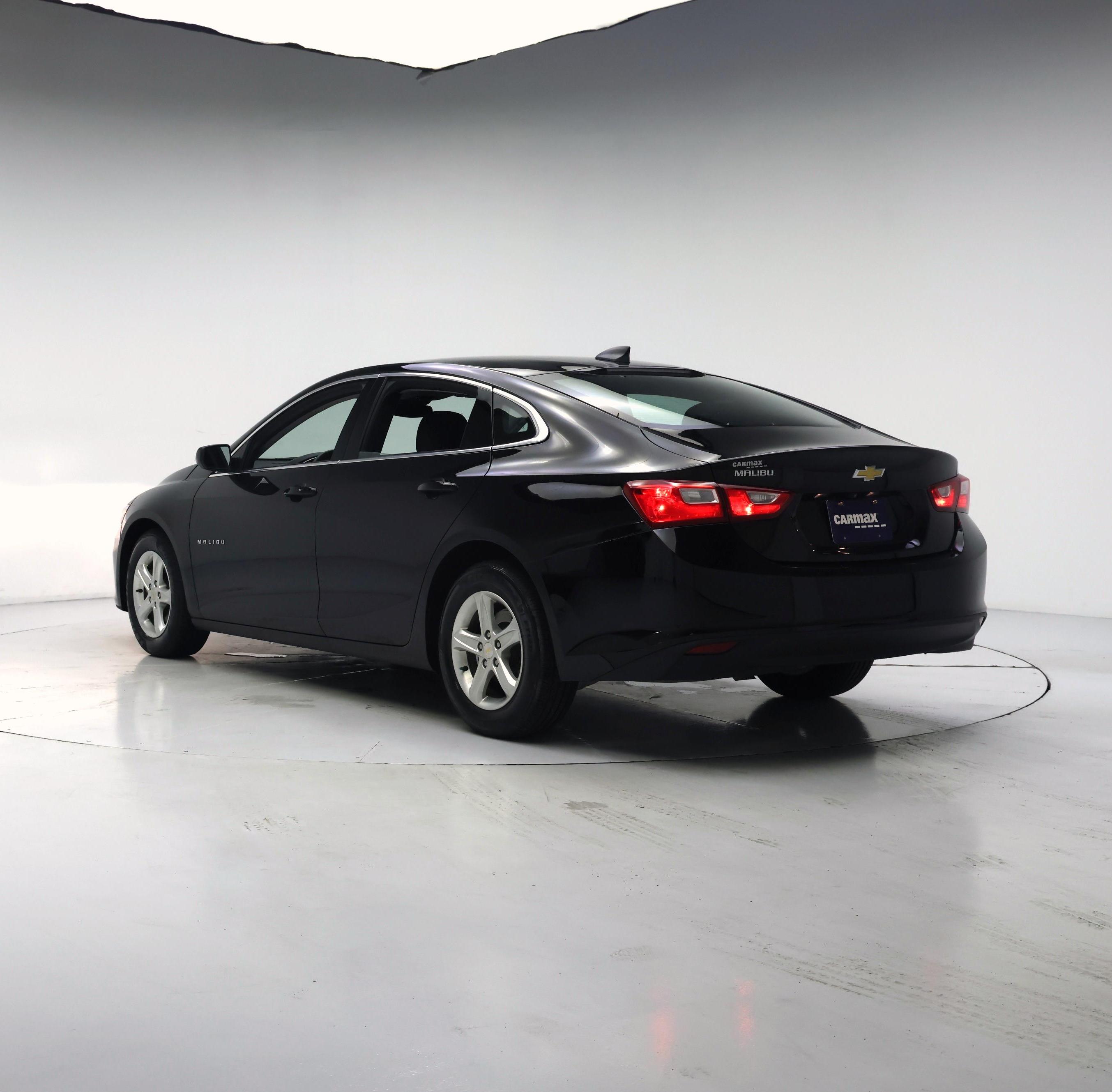 Thumbnail: 2023 Chevrolet Malibu - 2