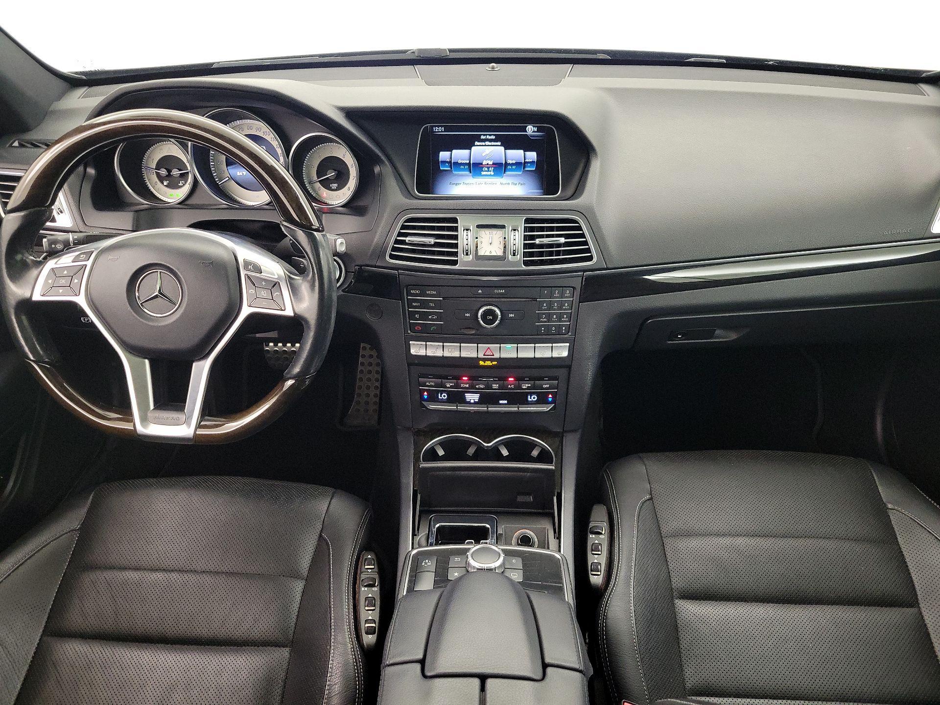 Thumbnail: 2017 Mercedes-Benz E-Class - 9