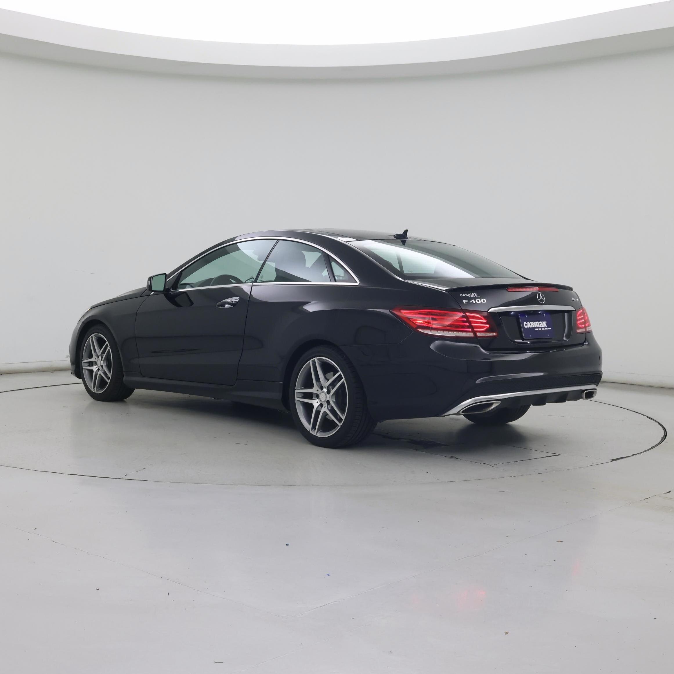 Thumbnail: 2017 Mercedes-Benz E-Class - 2
