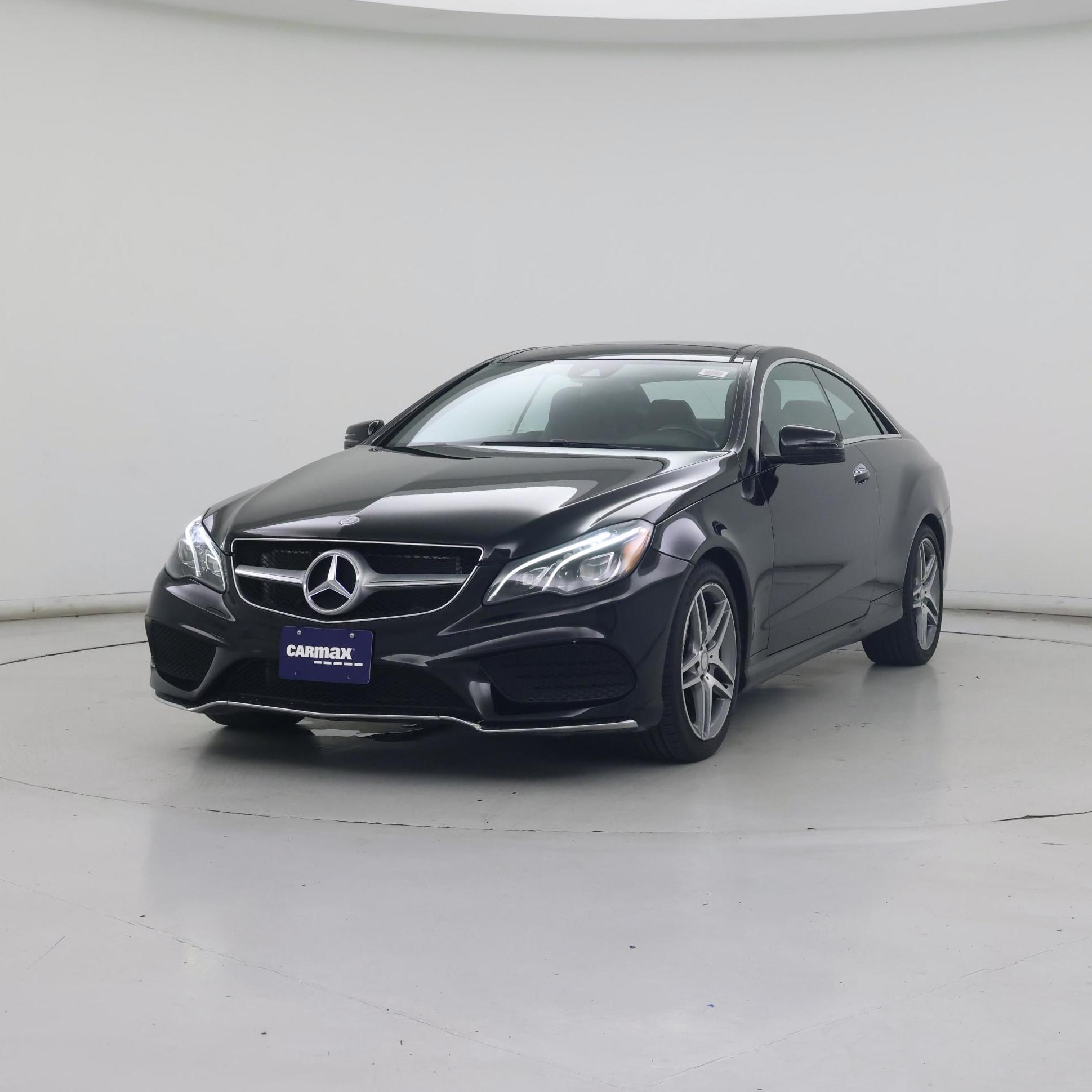 Thumbnail: 2017 Mercedes-Benz E-Class - 4