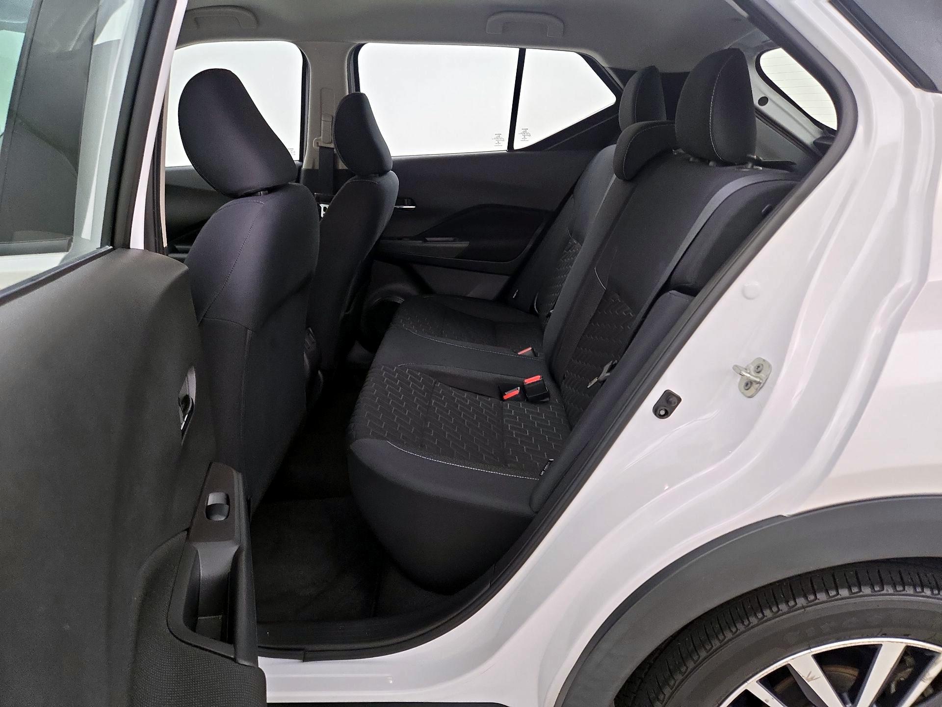 Thumbnail: 2022 Nissan Kicks - 19