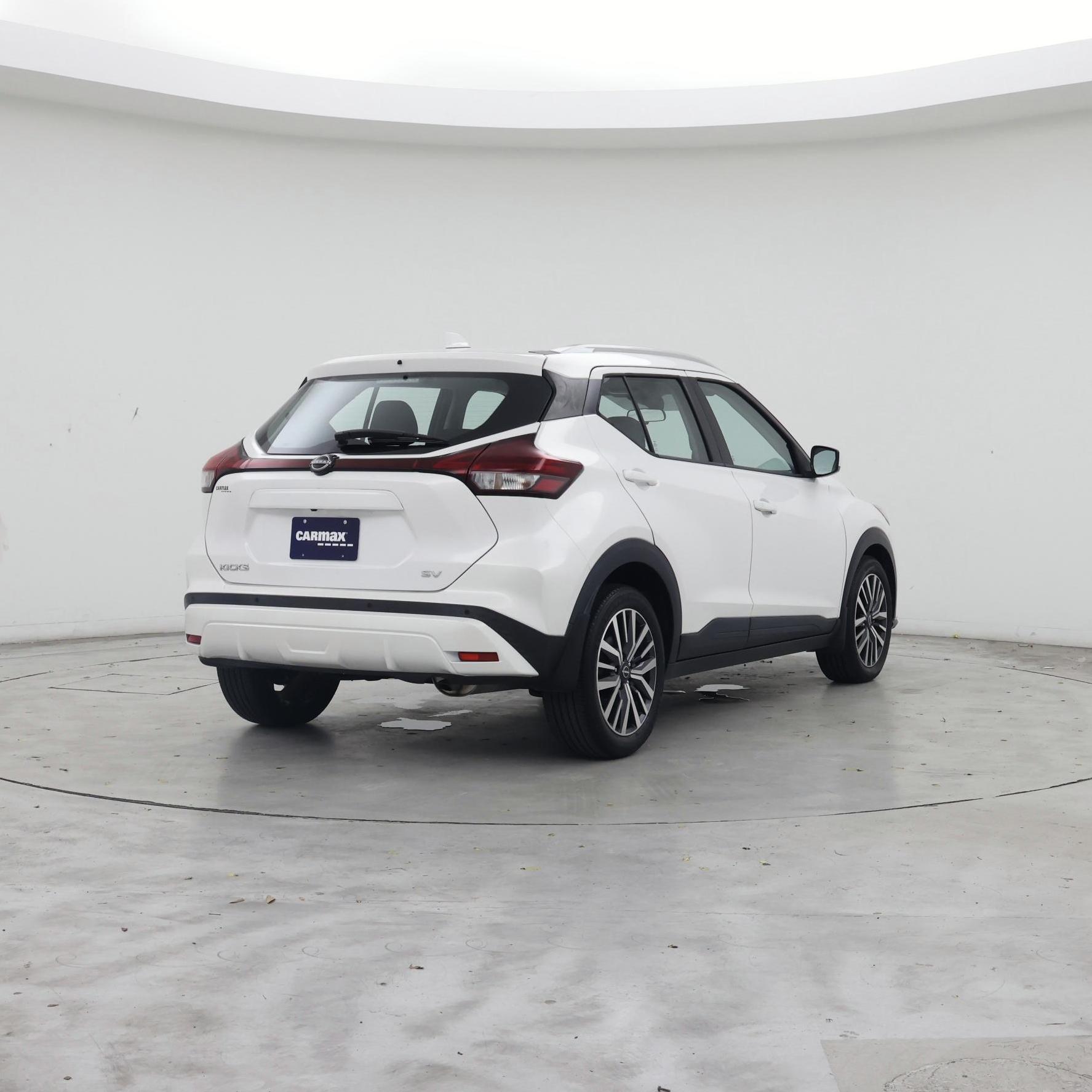 Thumbnail: 2022 Nissan Kicks - 8