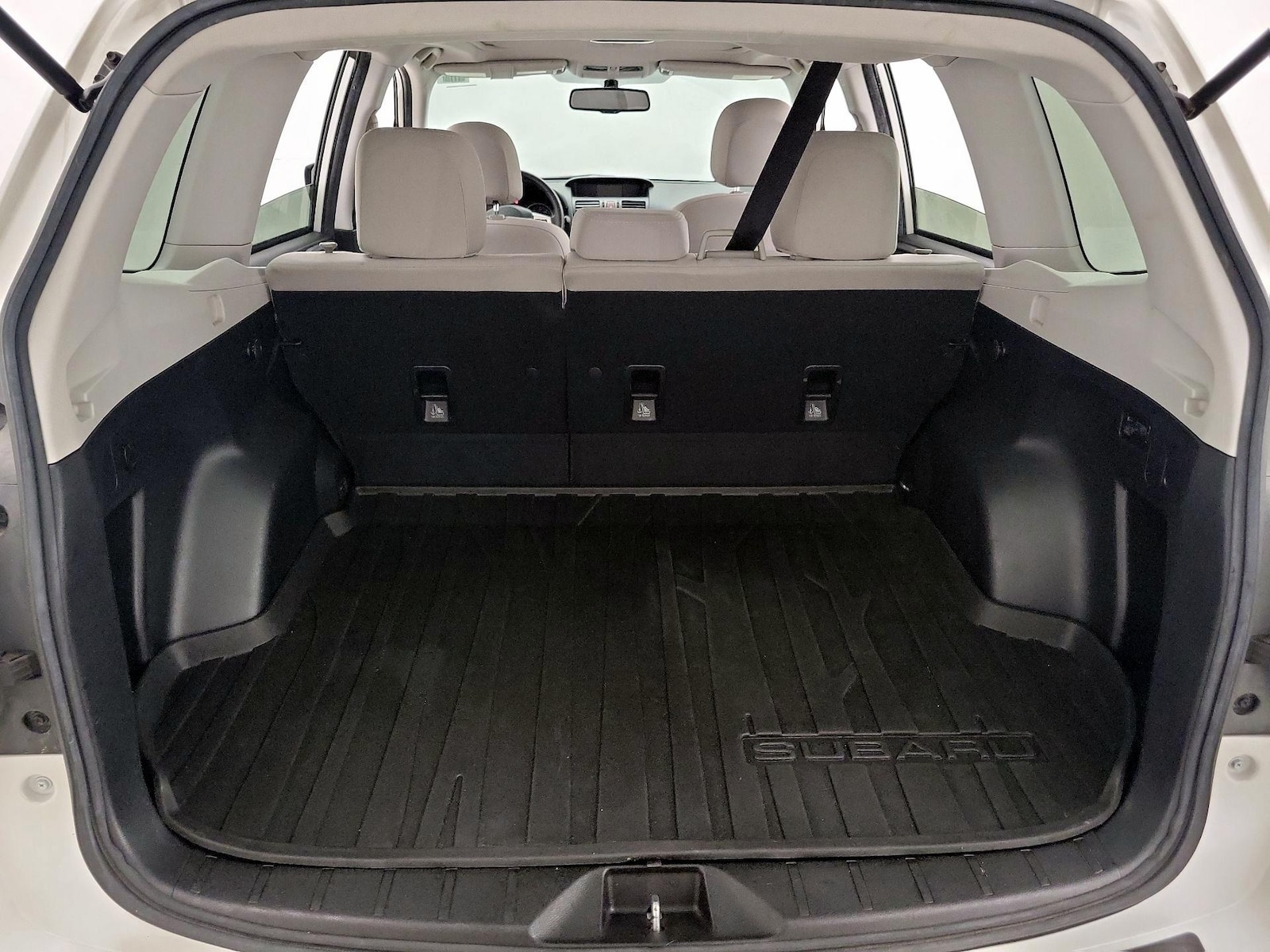 2015 Subaru Forester i Premium - Photo 22