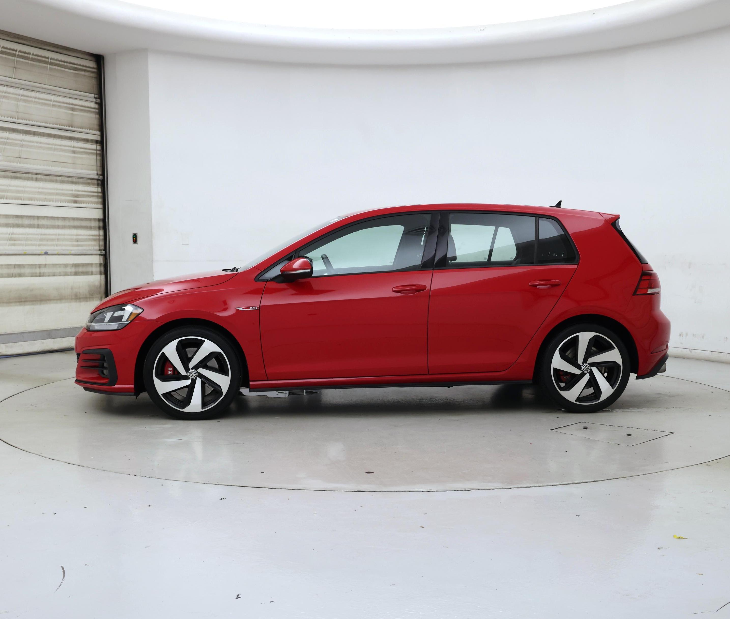 Thumbnail: 2020 Volkswagen Golf - 3