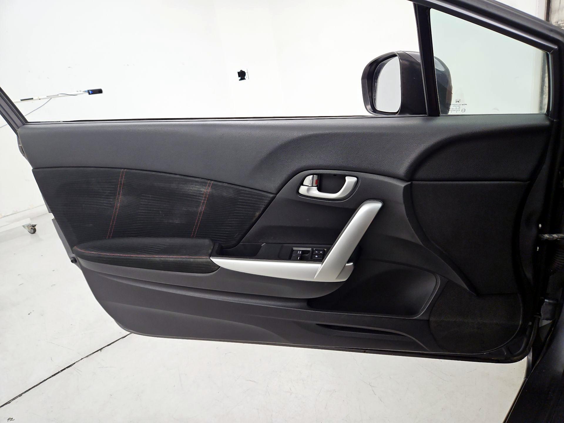 Thumbnail: 2015 Honda Civic - 12