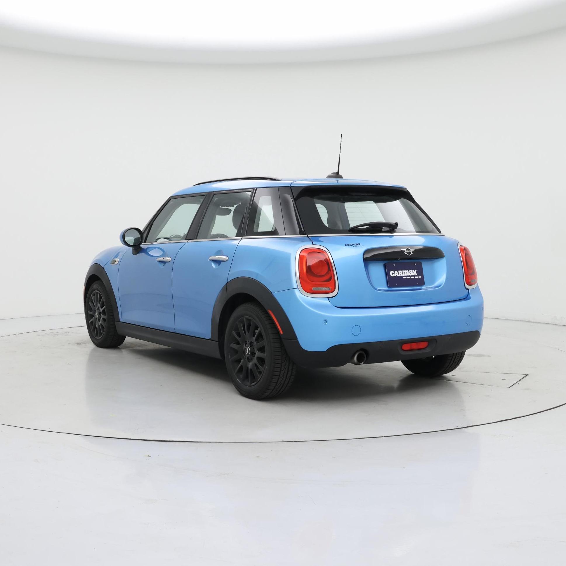 Thumbnail: 2019 MINI Cooper Hardtop - 2