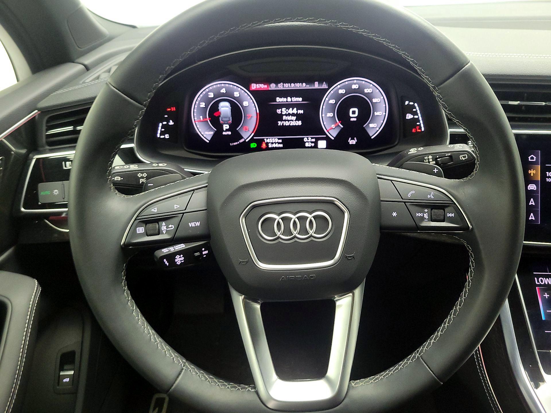 Thumbnail: 2025 Audi Q7 - 10