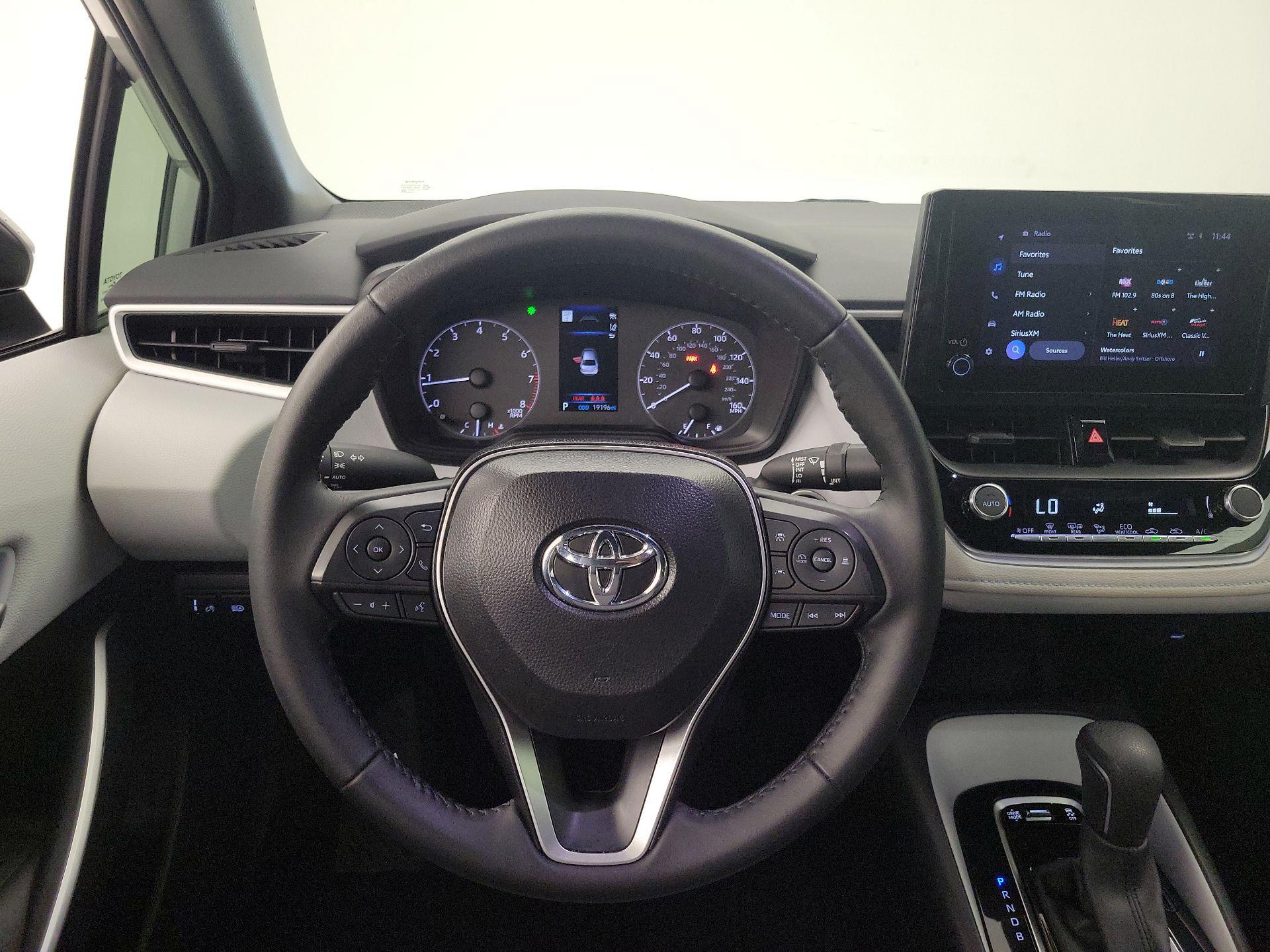 Thumbnail: 2025 Toyota Corolla - 10