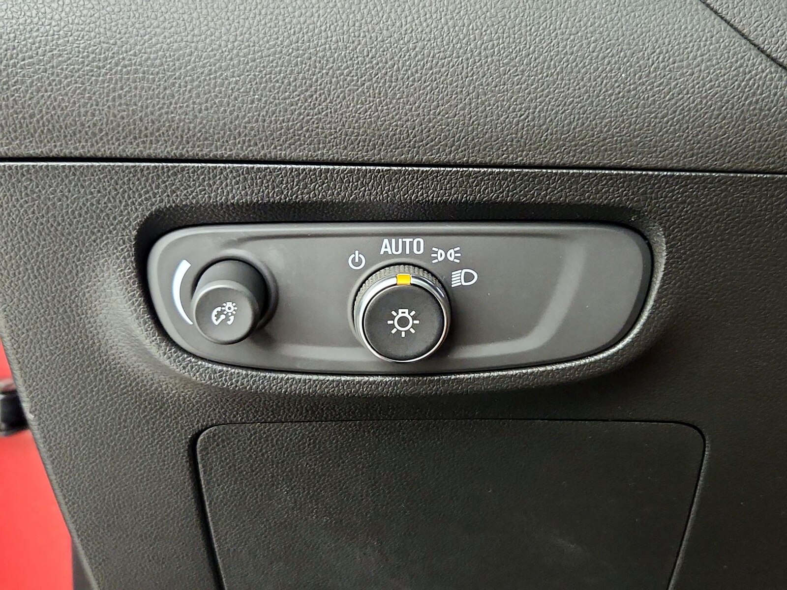 2024 Buick Encore GX Sport Touring - Photo 14