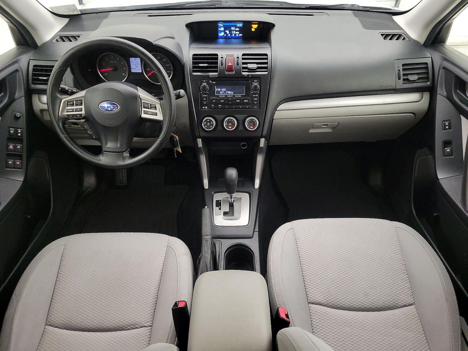2015 Subaru Forester i - Photo 10