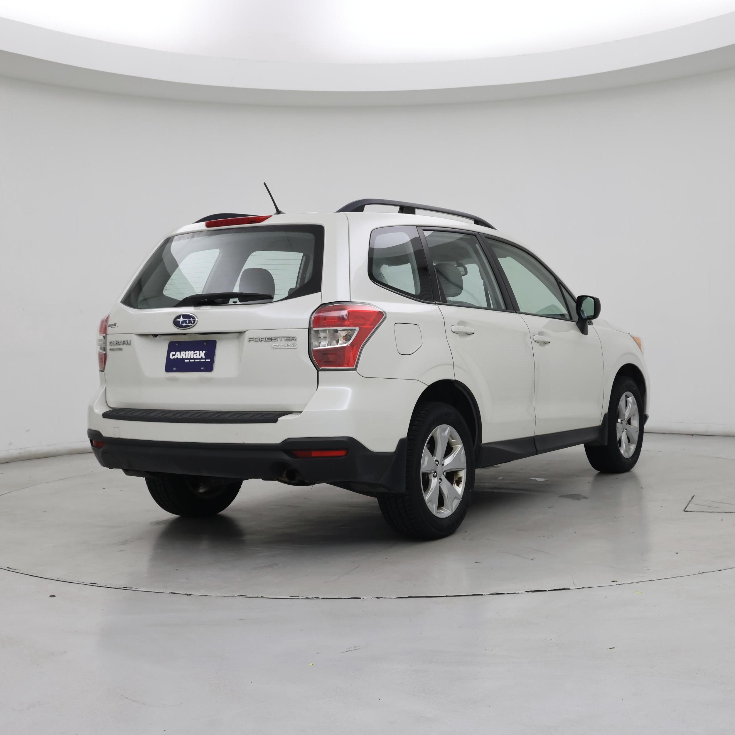 Thumbnail: 2015 Subaru Forester - 8