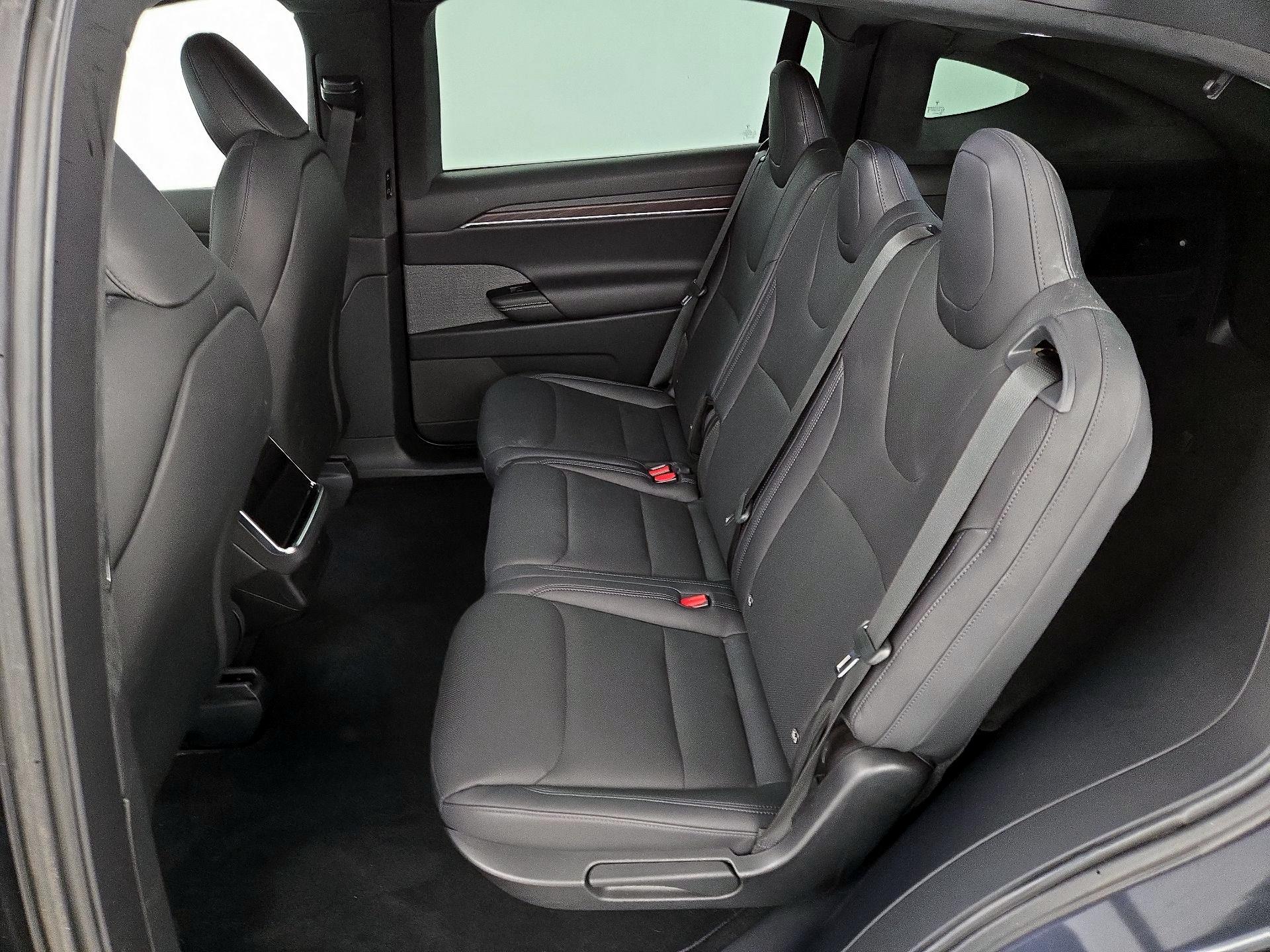 Thumbnail: 2024 Tesla Model X - 18