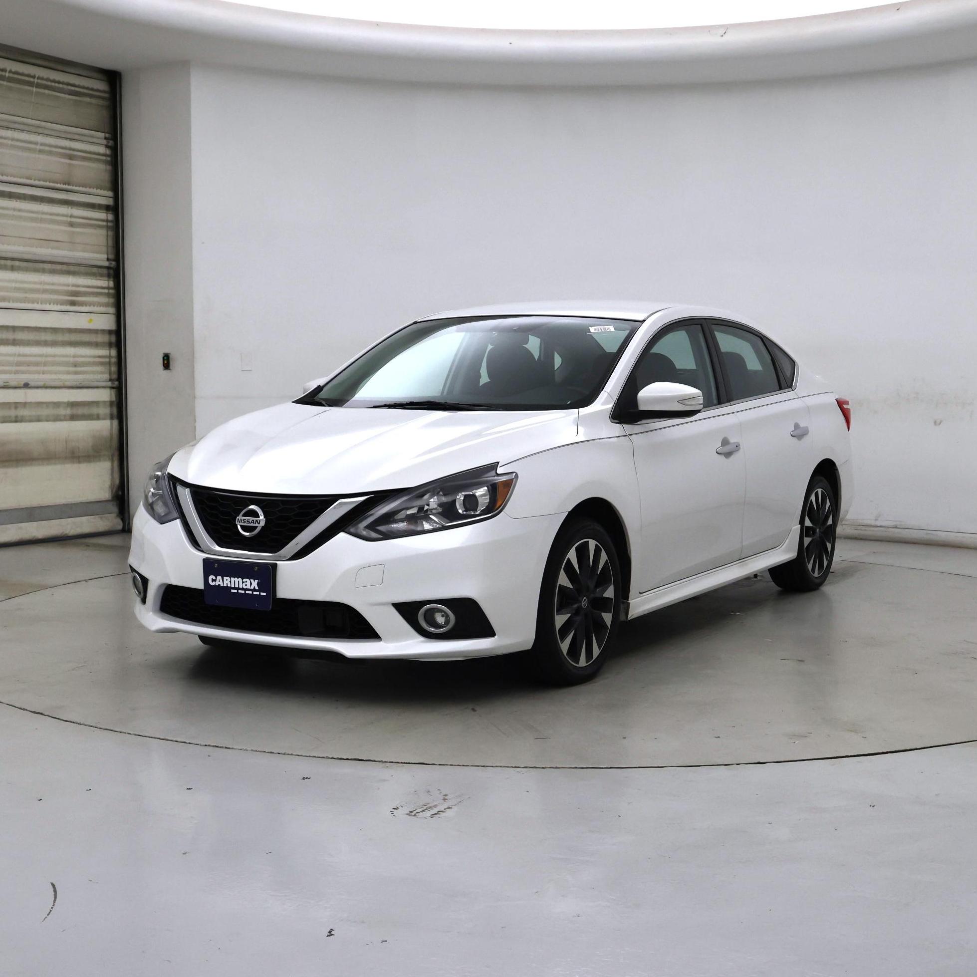 Thumbnail: 2019 Nissan Sentra - 4