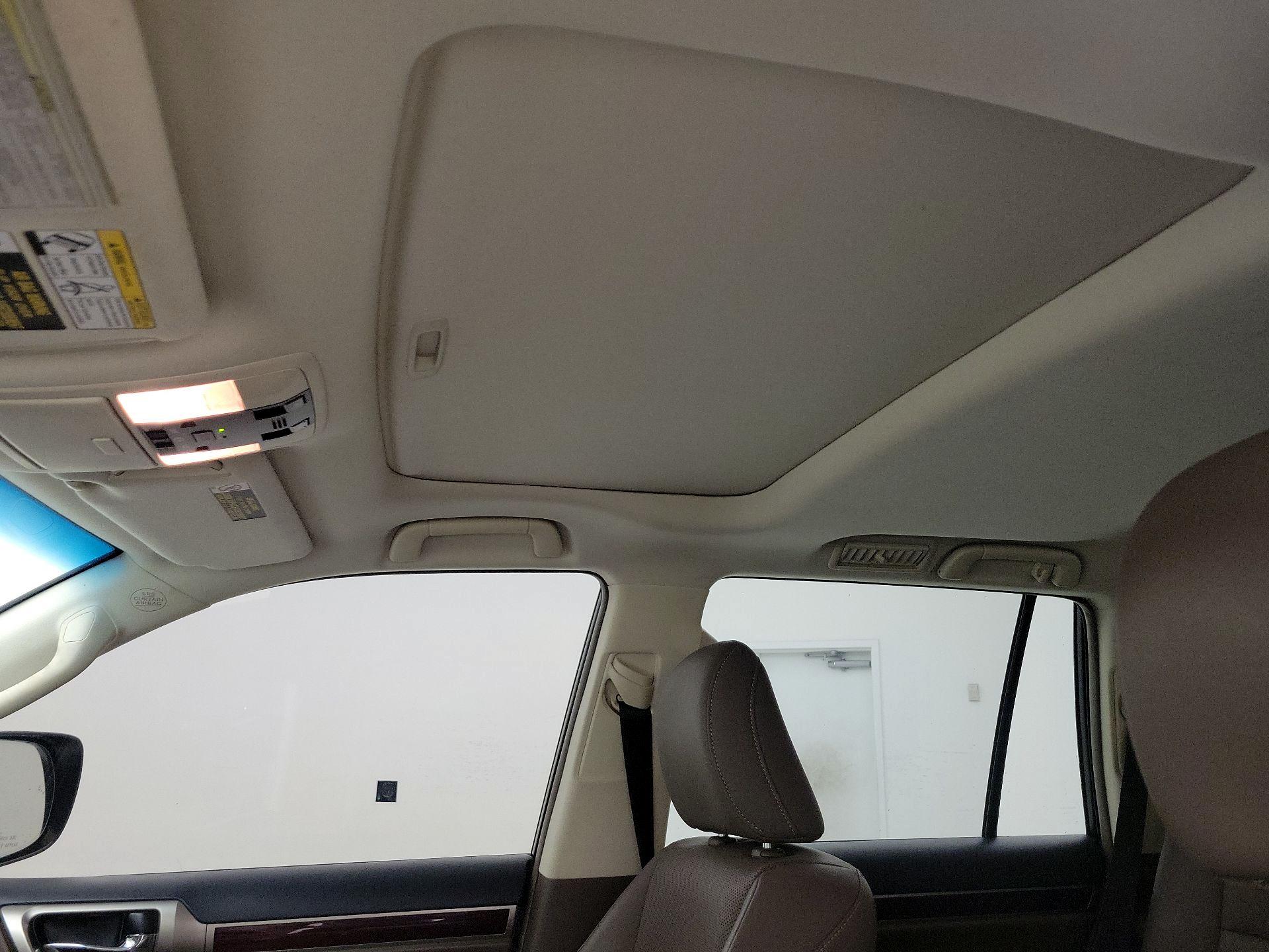 Thumbnail: 2019 Lexus GX - 20