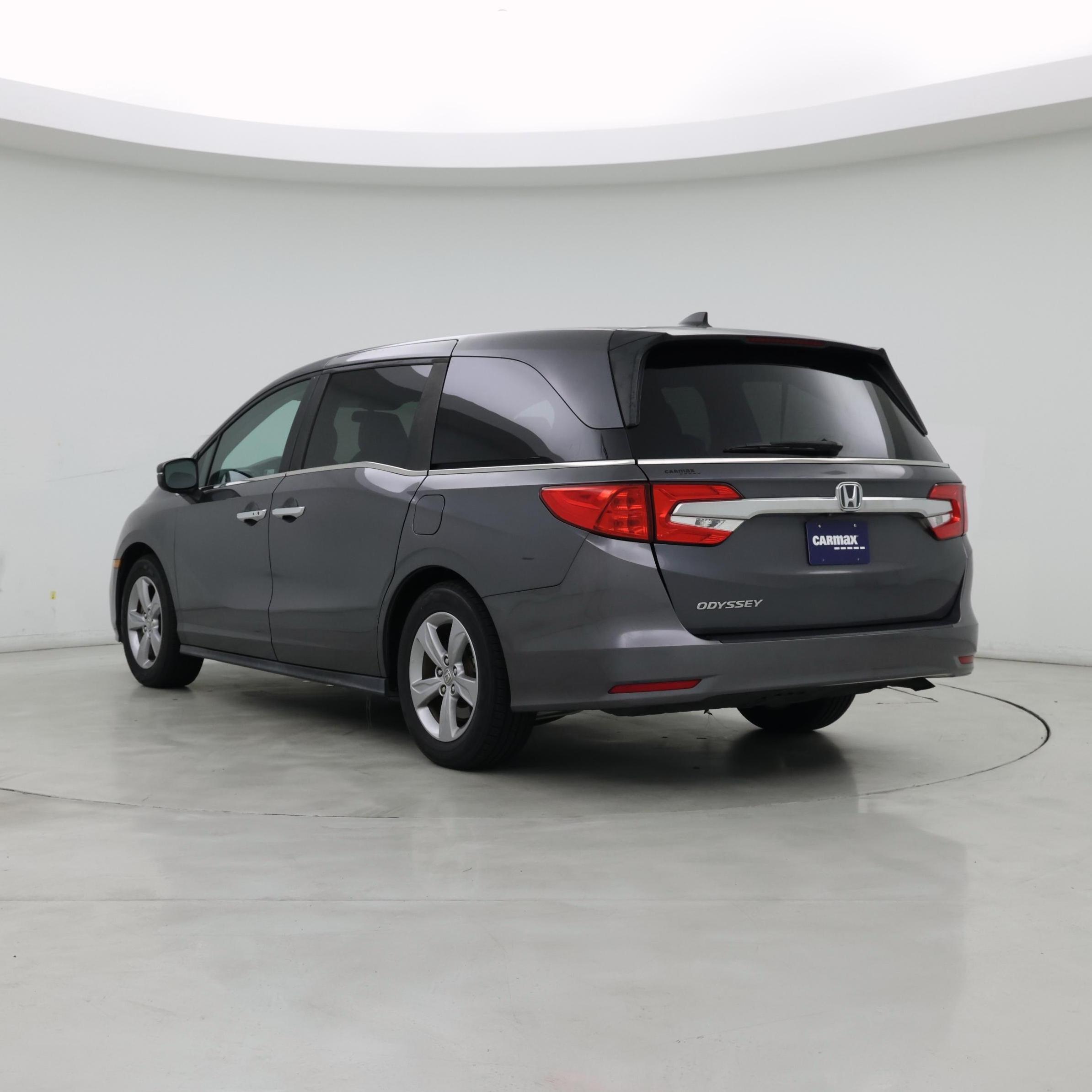 Thumbnail: 2019 Honda Odyssey - 2