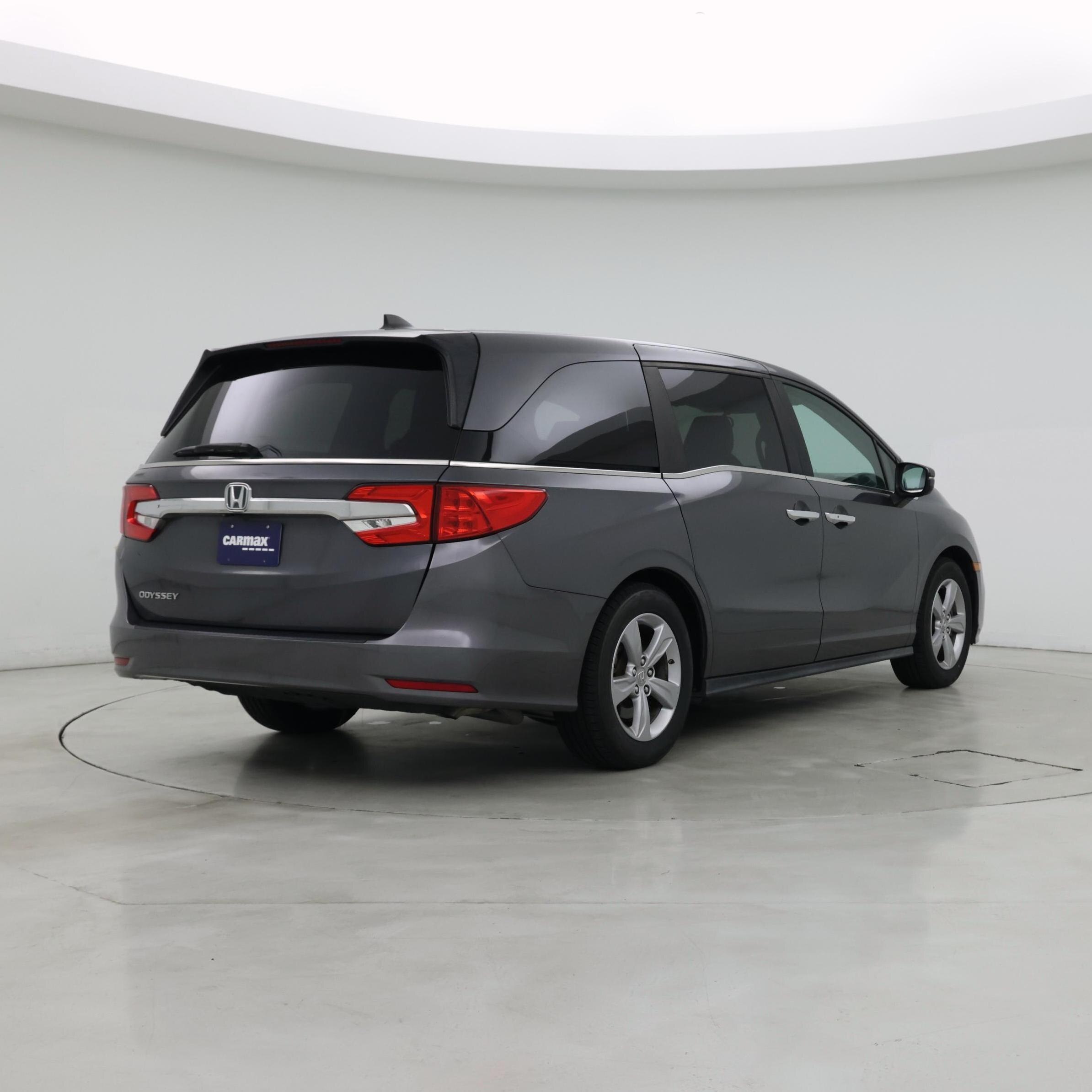 Thumbnail: 2019 Honda Odyssey - 8
