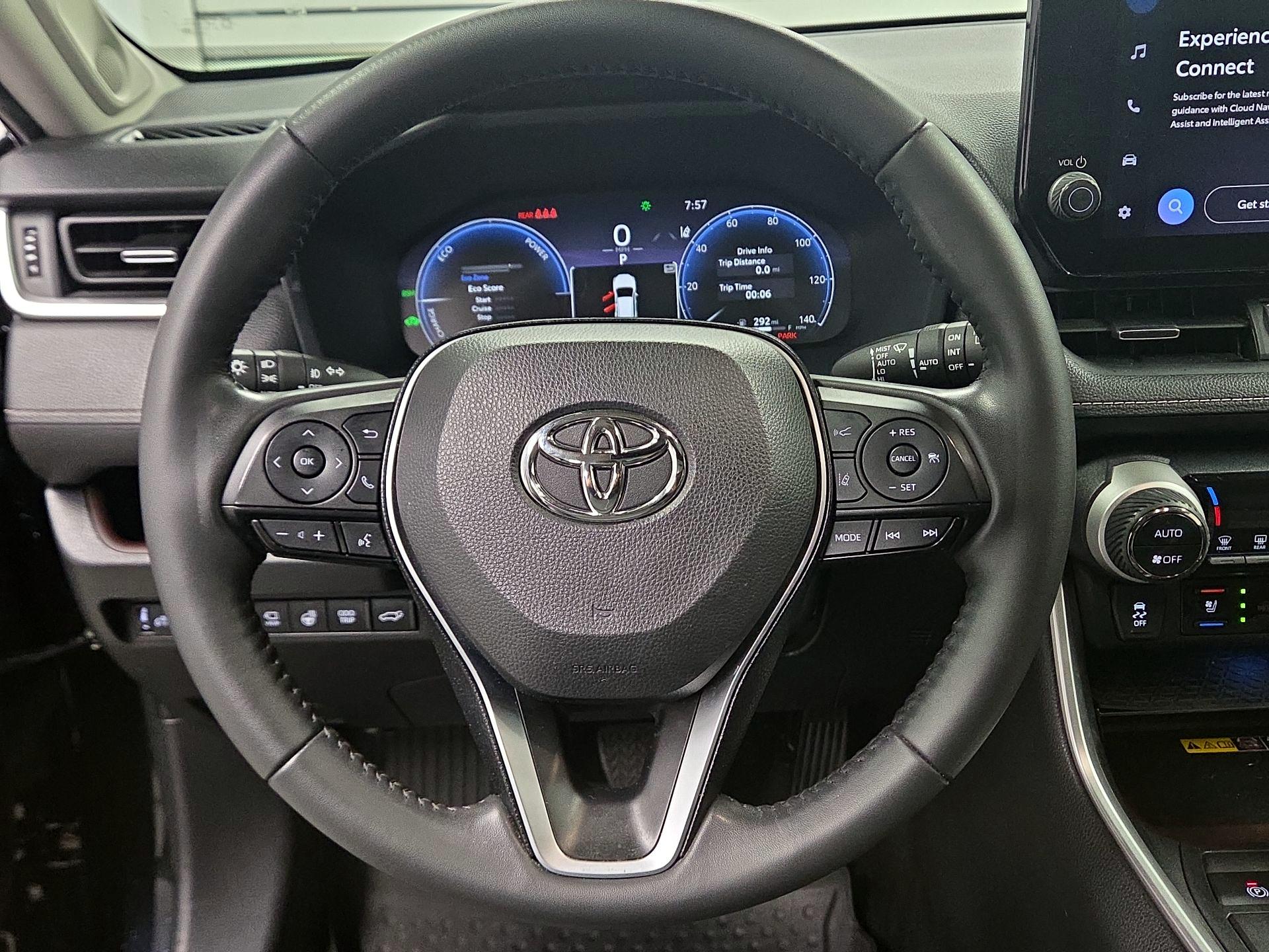 Thumbnail: 2024 Toyota RAV4 - 10
