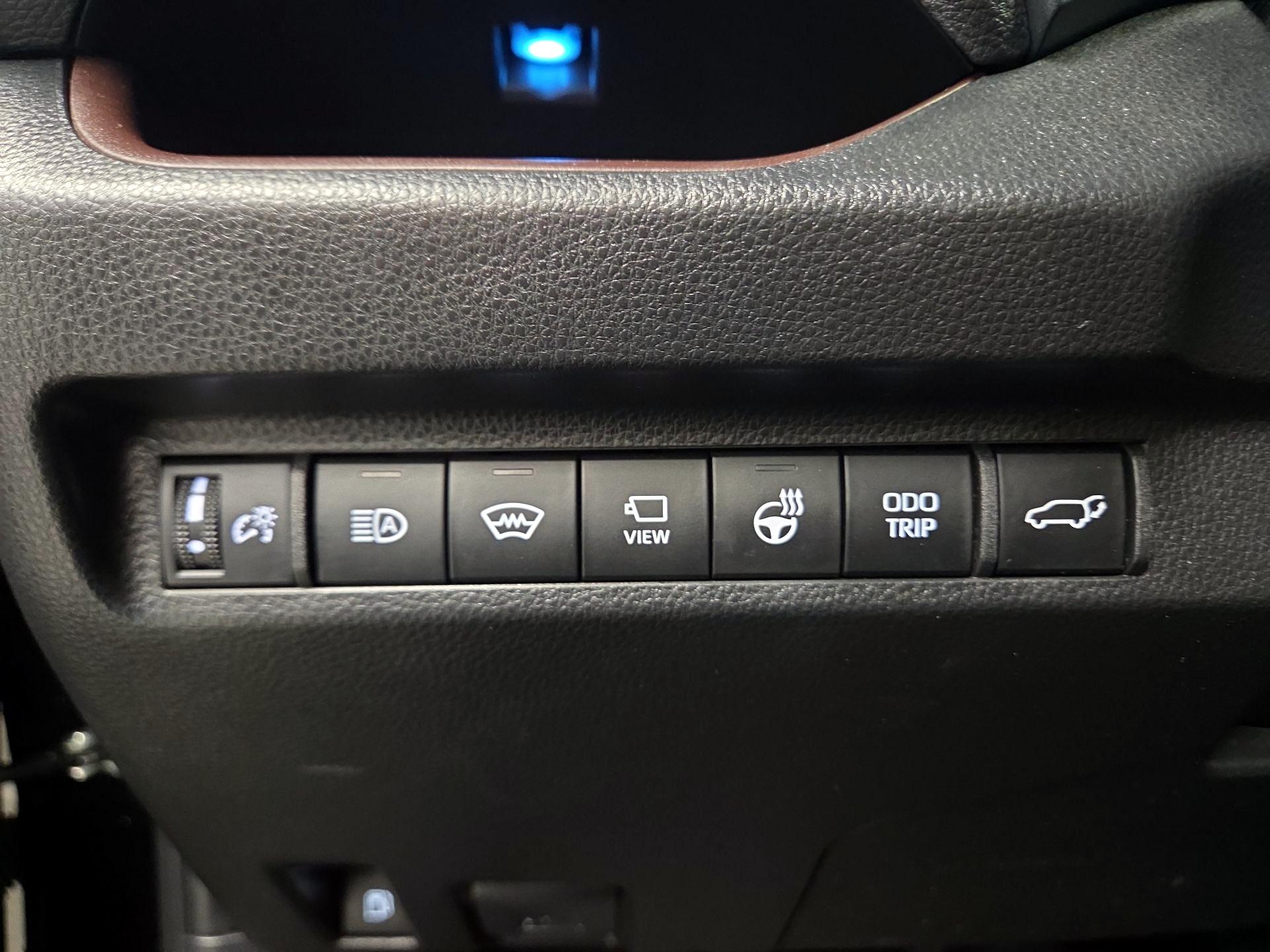 Thumbnail: 2024 Toyota RAV4 - 13
