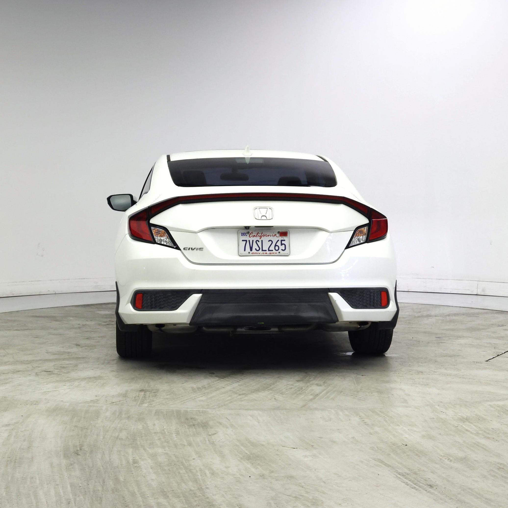 Thumbnail: 2016 Honda Civic - 6