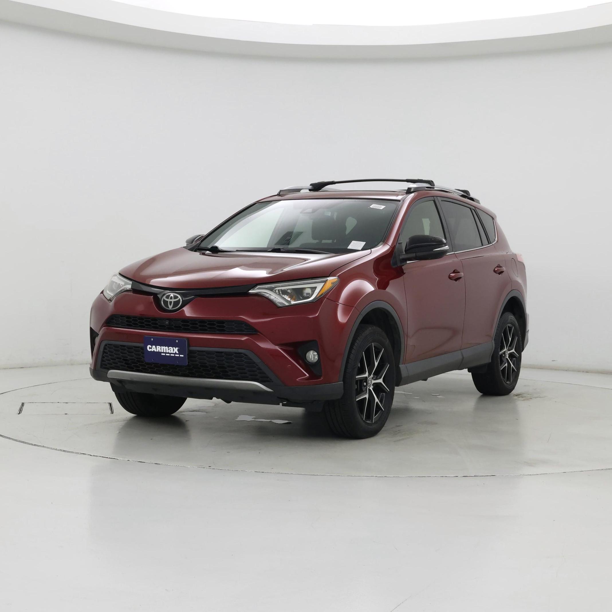 Thumbnail: 2018 Toyota RAV4 - 4